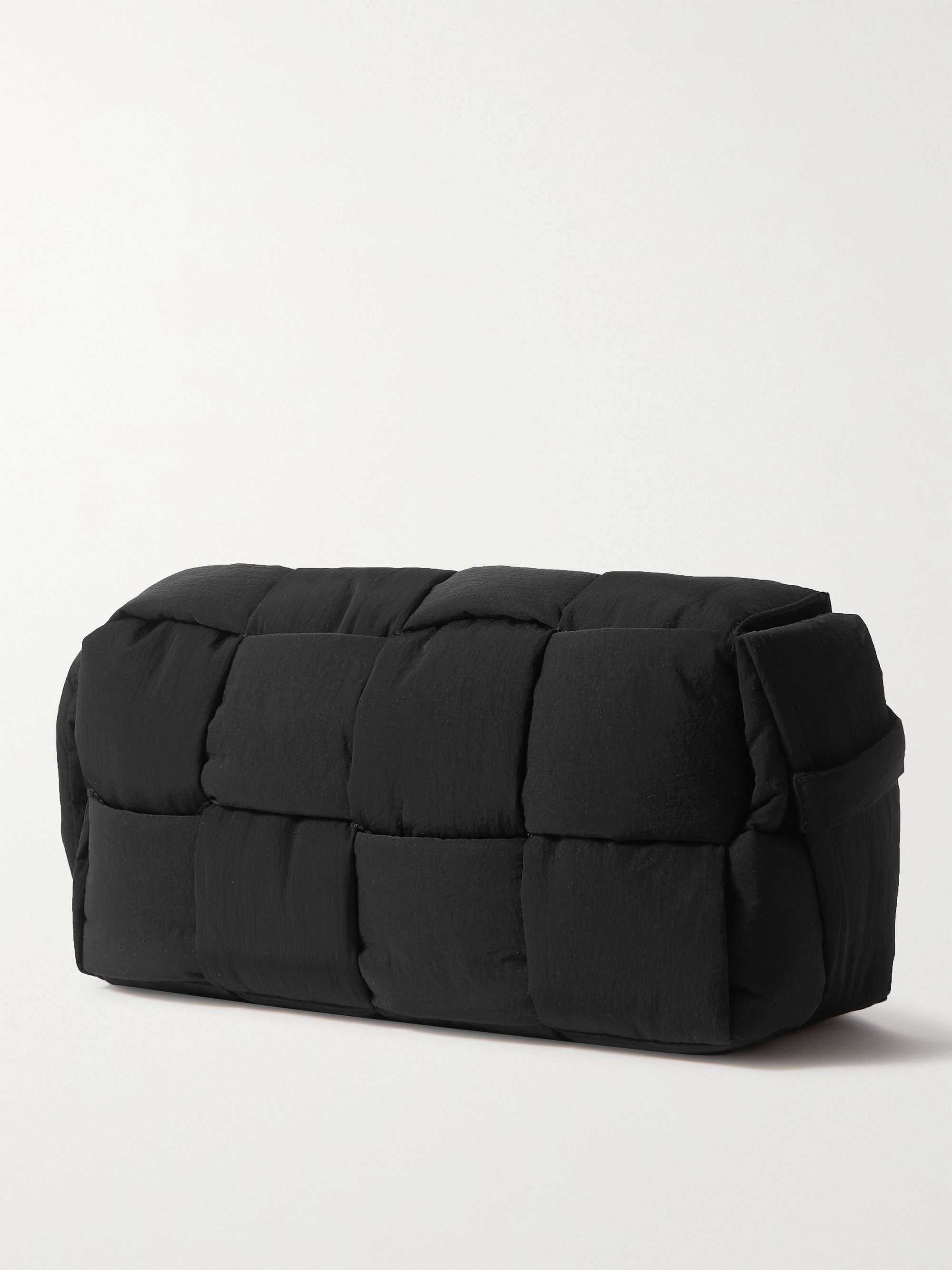 BOTTEGA VENETA Intrecciato Padded Shell Messenger Bag