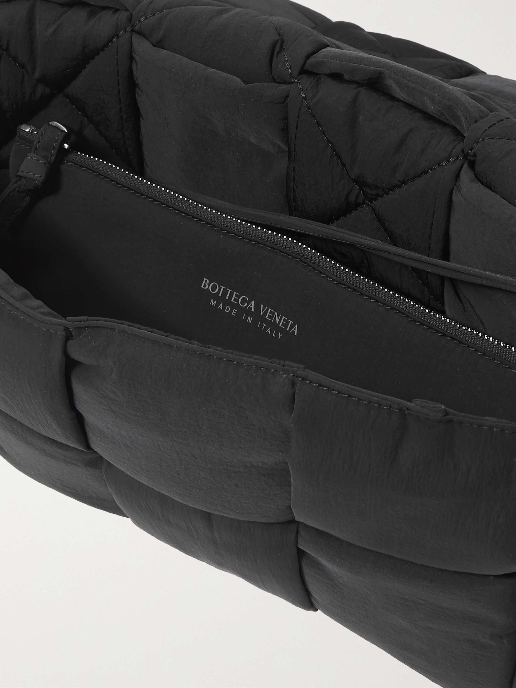 BOTTEGA VENETA Intrecciato Padded Shell Messenger Bag