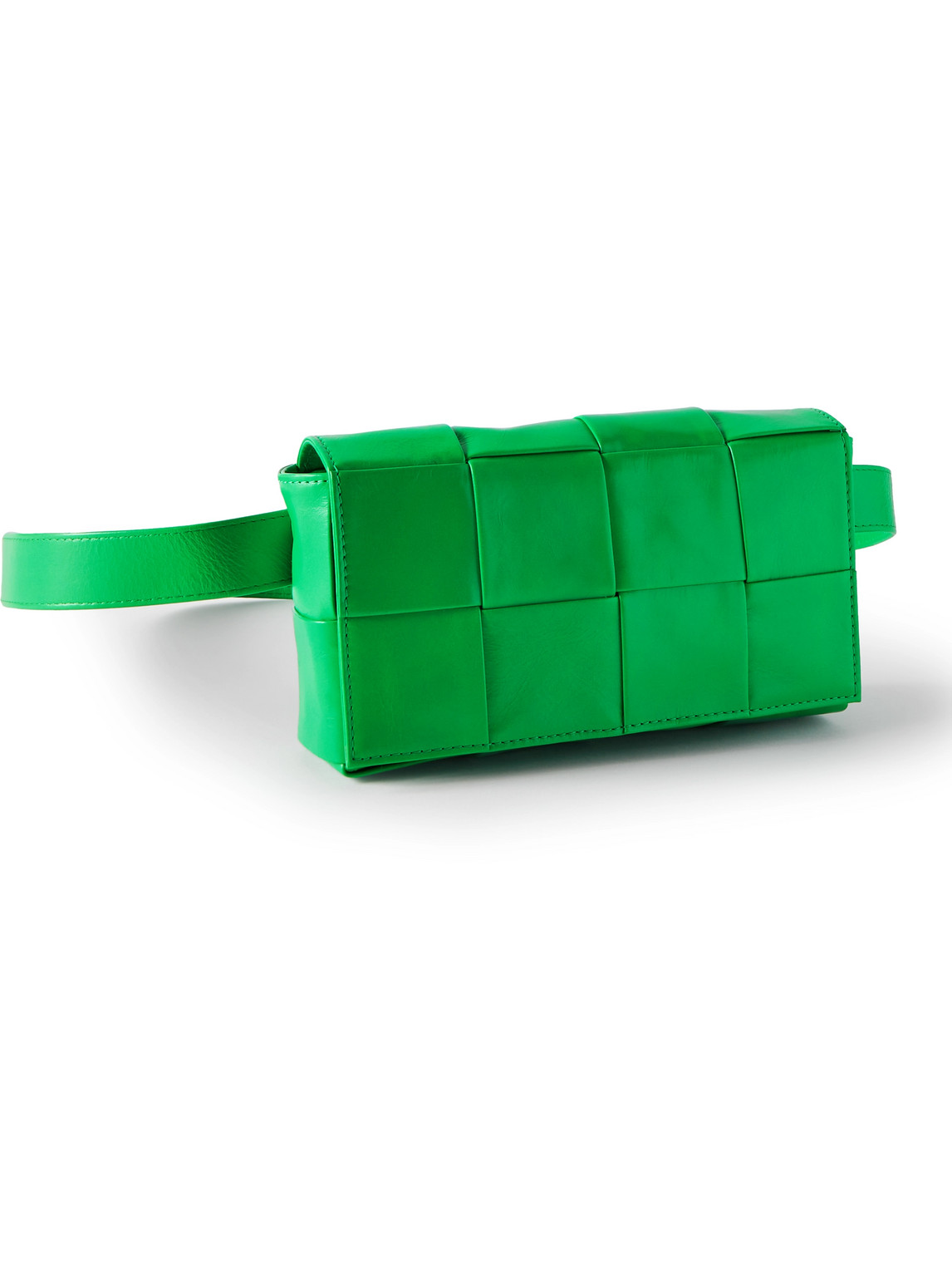 Bottega Veneta Intrecciato Leather Belt Bag In Green