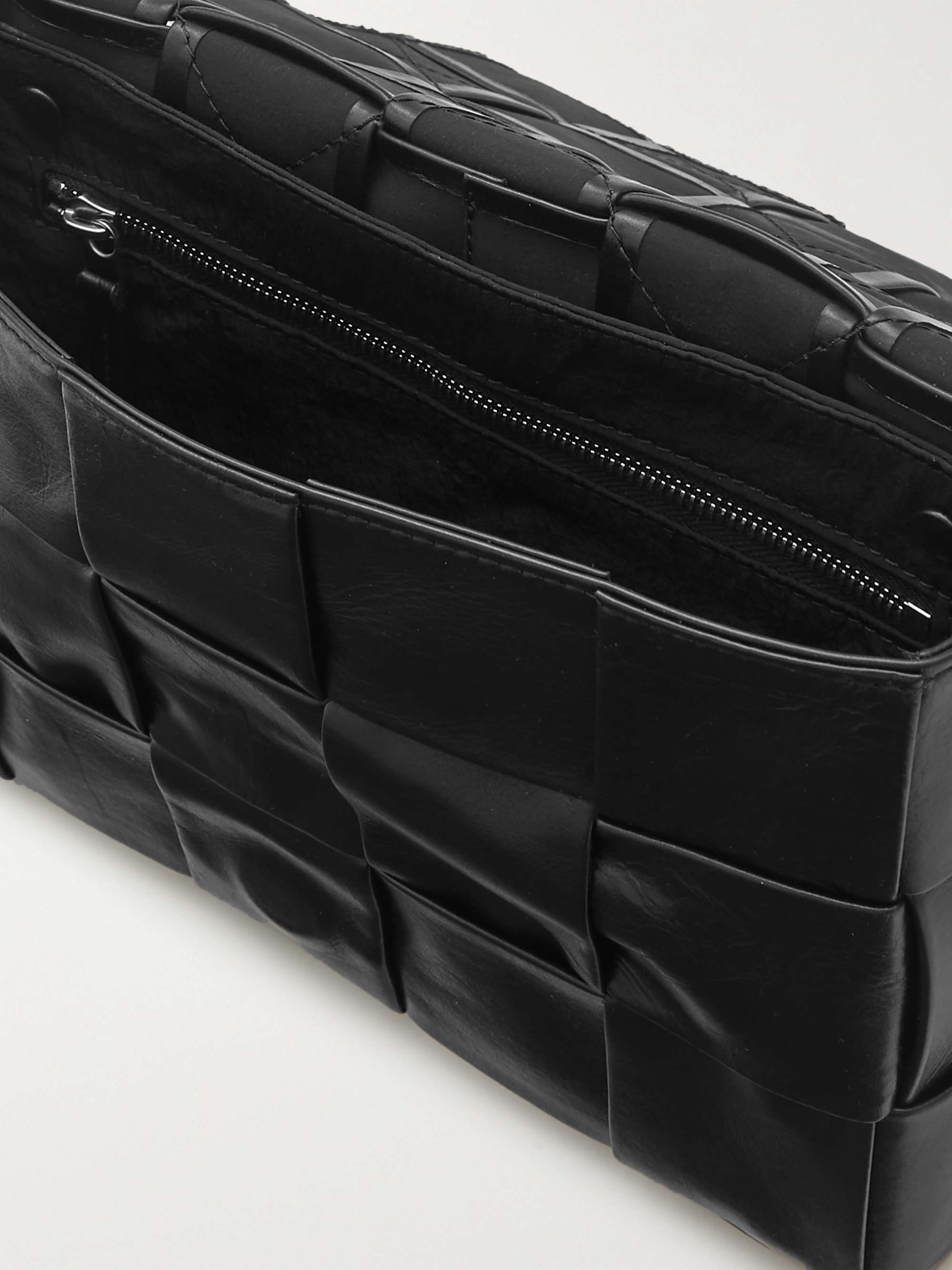 BOTTEGA VENETA Cassette Intrecciato Leather Messenger Bag