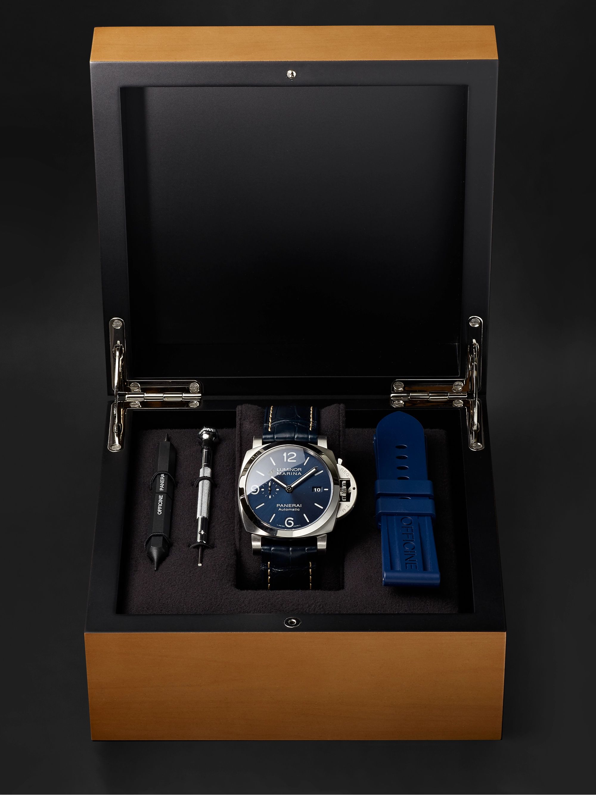 PANERAI Luminor Marina Automatic 44mm Stainless Steel and Alligator Watch, Ref. No. PAM01313