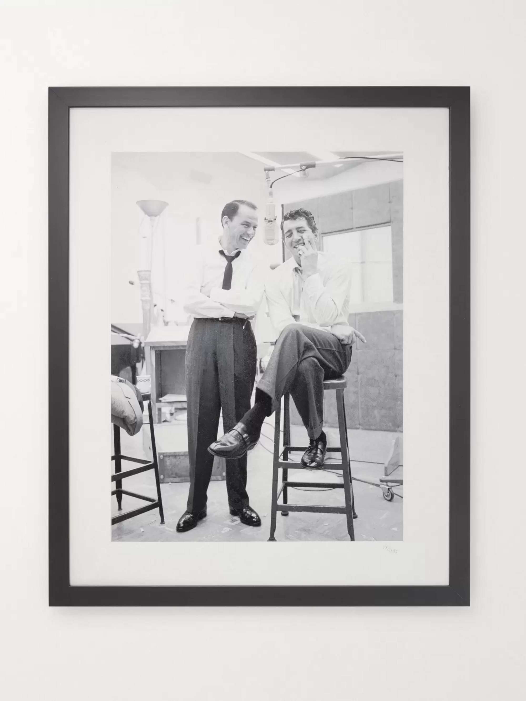SONIC EDITIONS Framed 1965 Dean Martin and Frank Sinatra Recording in LA Print, 16" x 20"