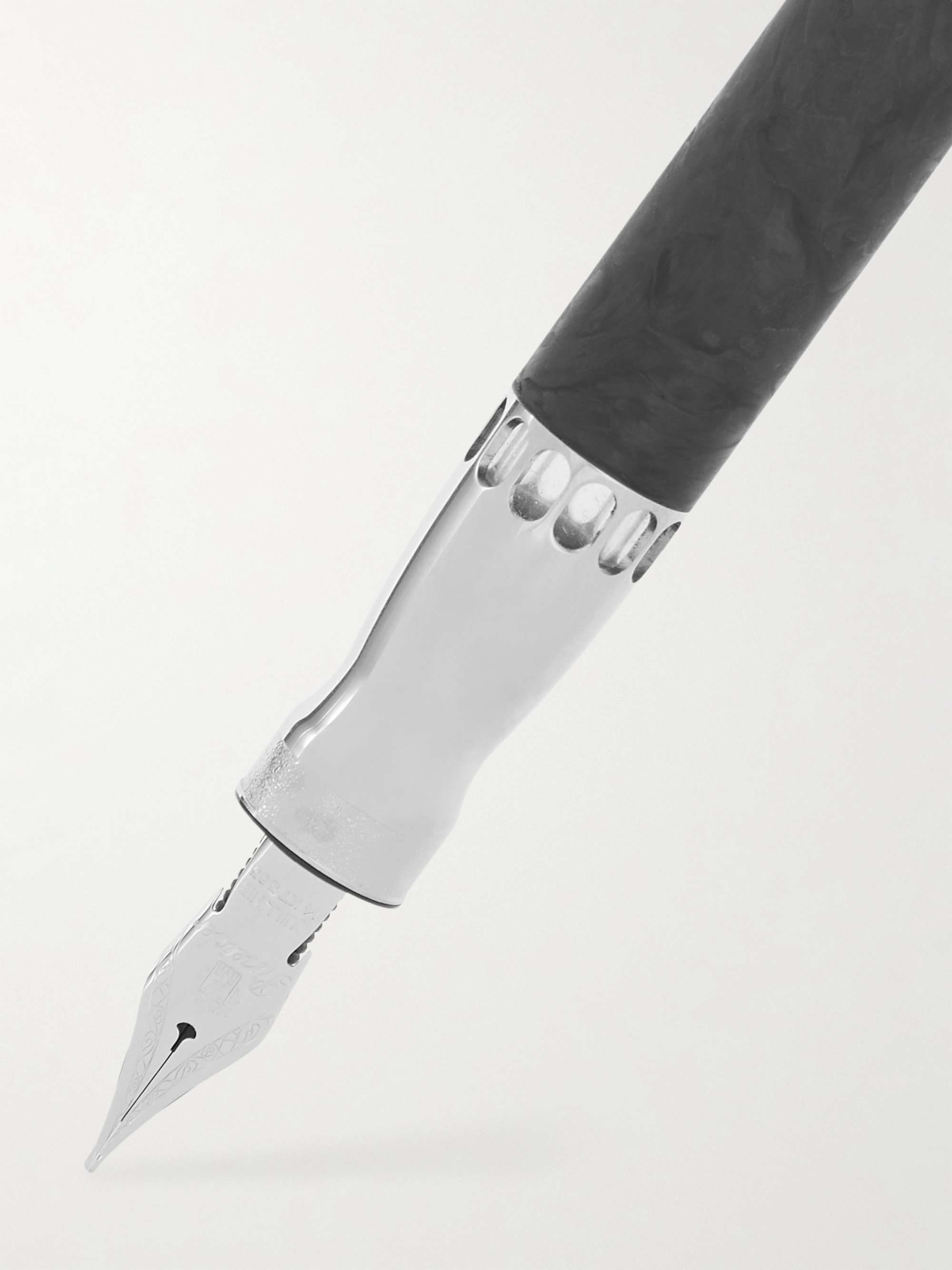 PINEIDER Limited Edition Forged Carbon and 14-Karat White Gold Fountain Pen