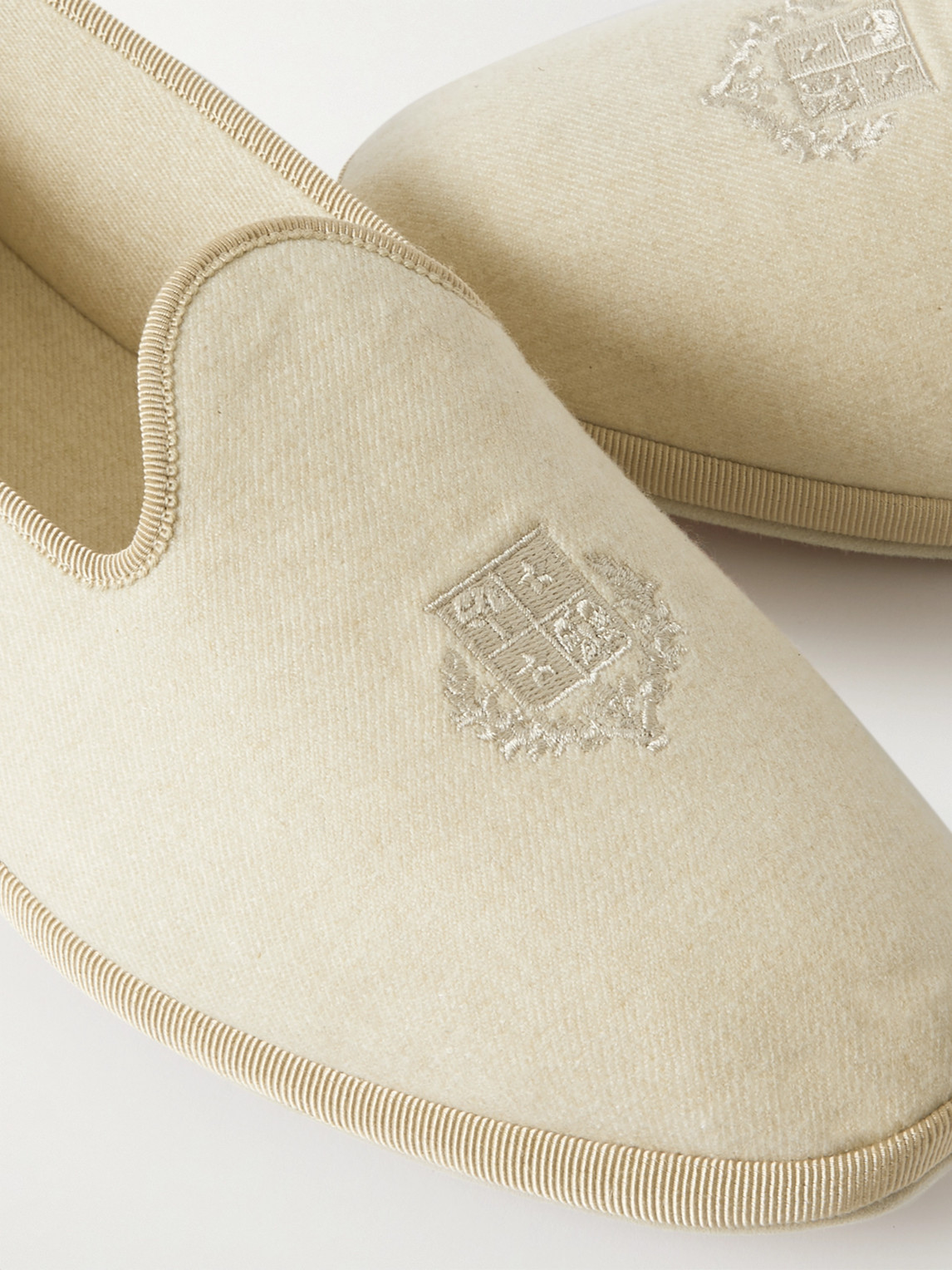 Shop Loro Piana Logo-embroidered Cashmere Slippers In Neutrals