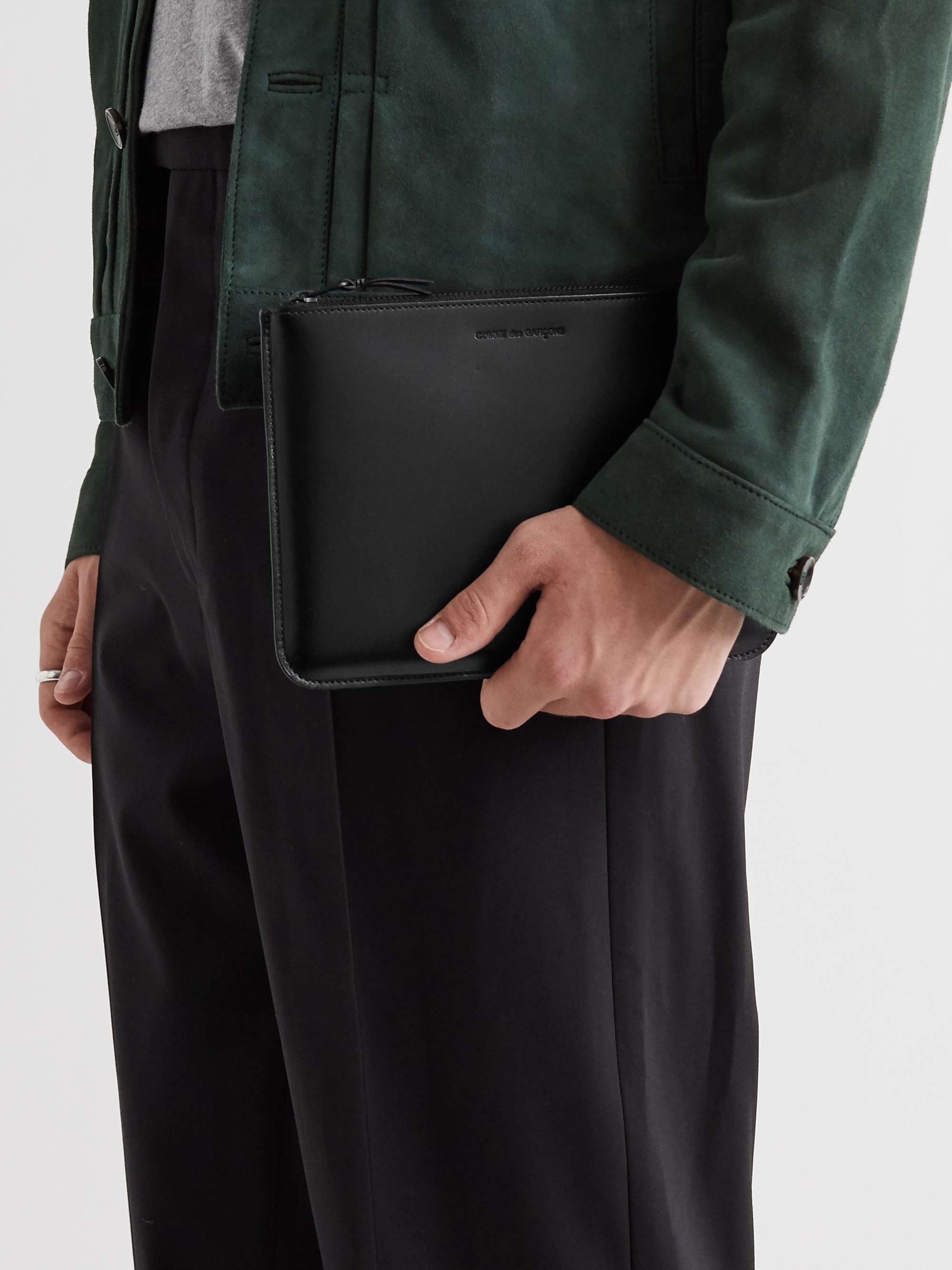 COMME DES GARÇONS Logo-Debossed Leather Pouch