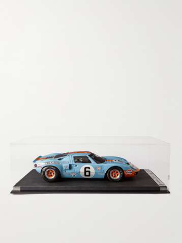 AMALGAM COLLECTION Ford GT40 1:8 Model Car
