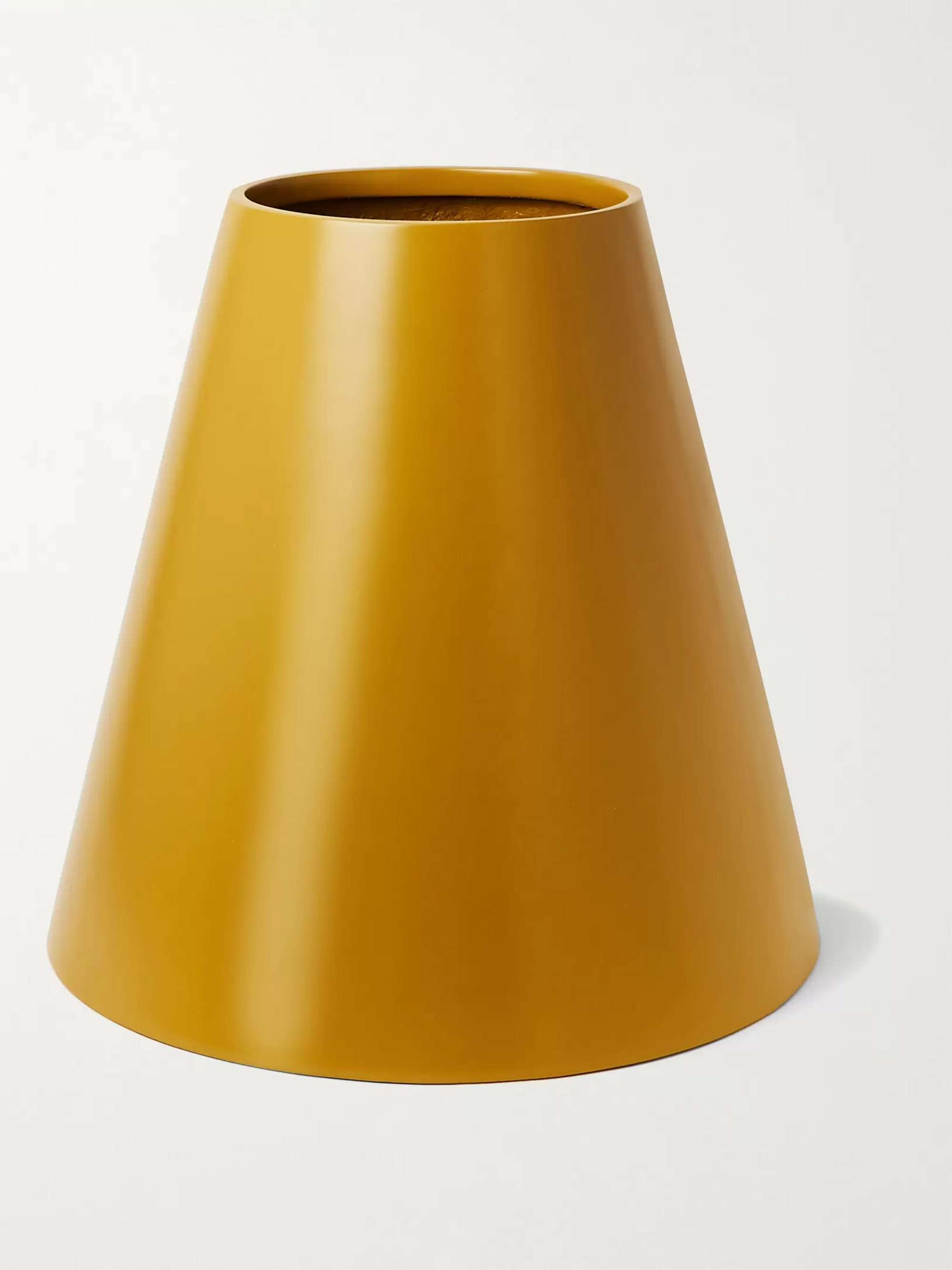 PIECES Cone Fiberglass Planter