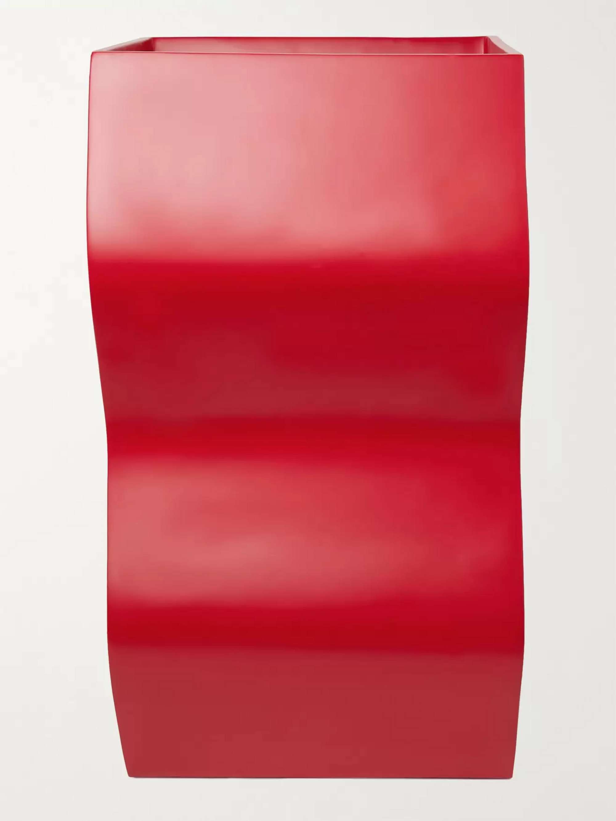 PIECES Cone Fiberglass Planter