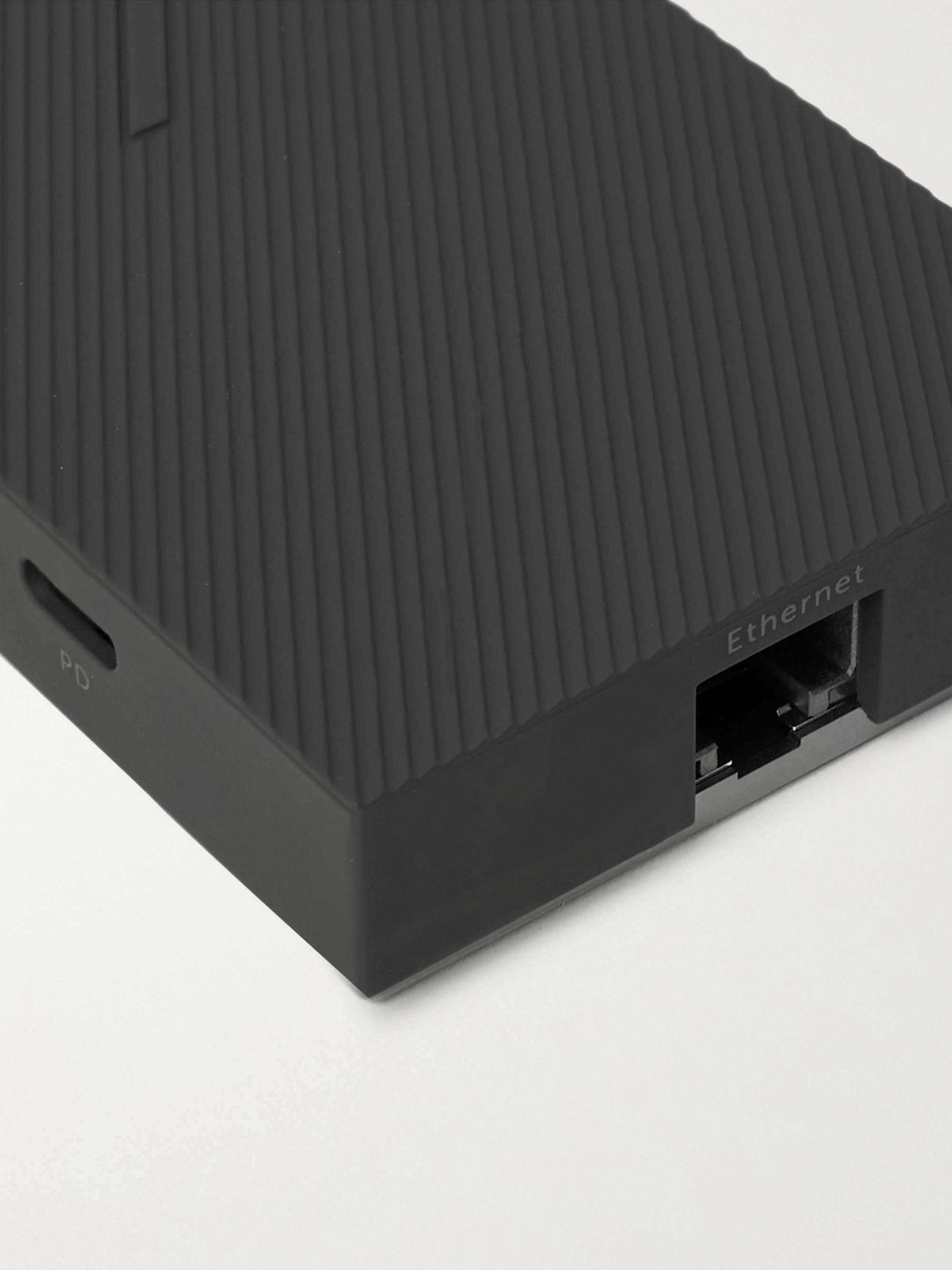 NATIVE UNION USB-C Aluminium and Silicone Smart Hub