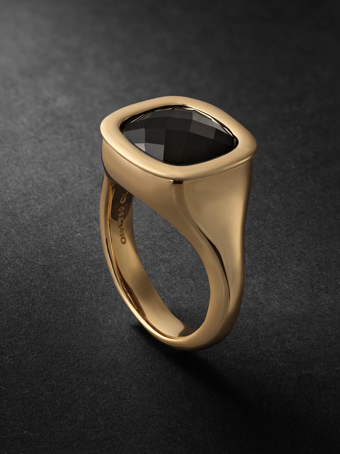 Ole Lynggaard Copenhagen Cushion Gold Onyx Ring