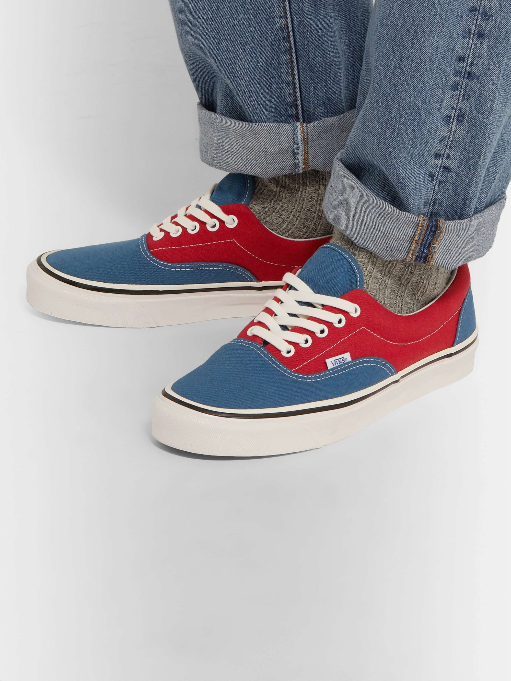 VANS UA Era 95 DX Canvas Sneakers