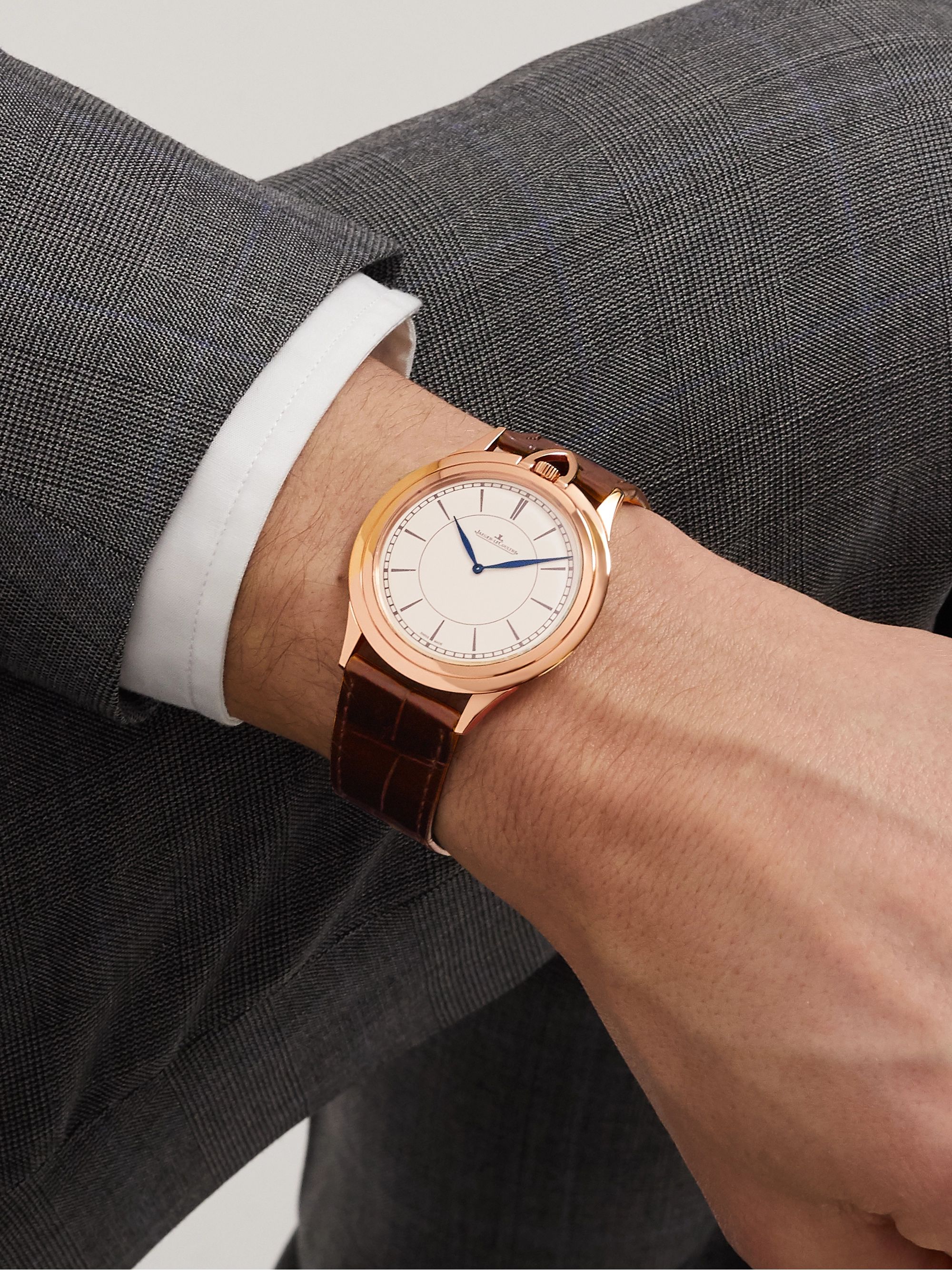 JAEGER-LECOULTRE Limited Edition Master Ultra Thin Kingsman Knife 18-Karat Rose Gold and Alligator Watch, Ref. No. 3402393