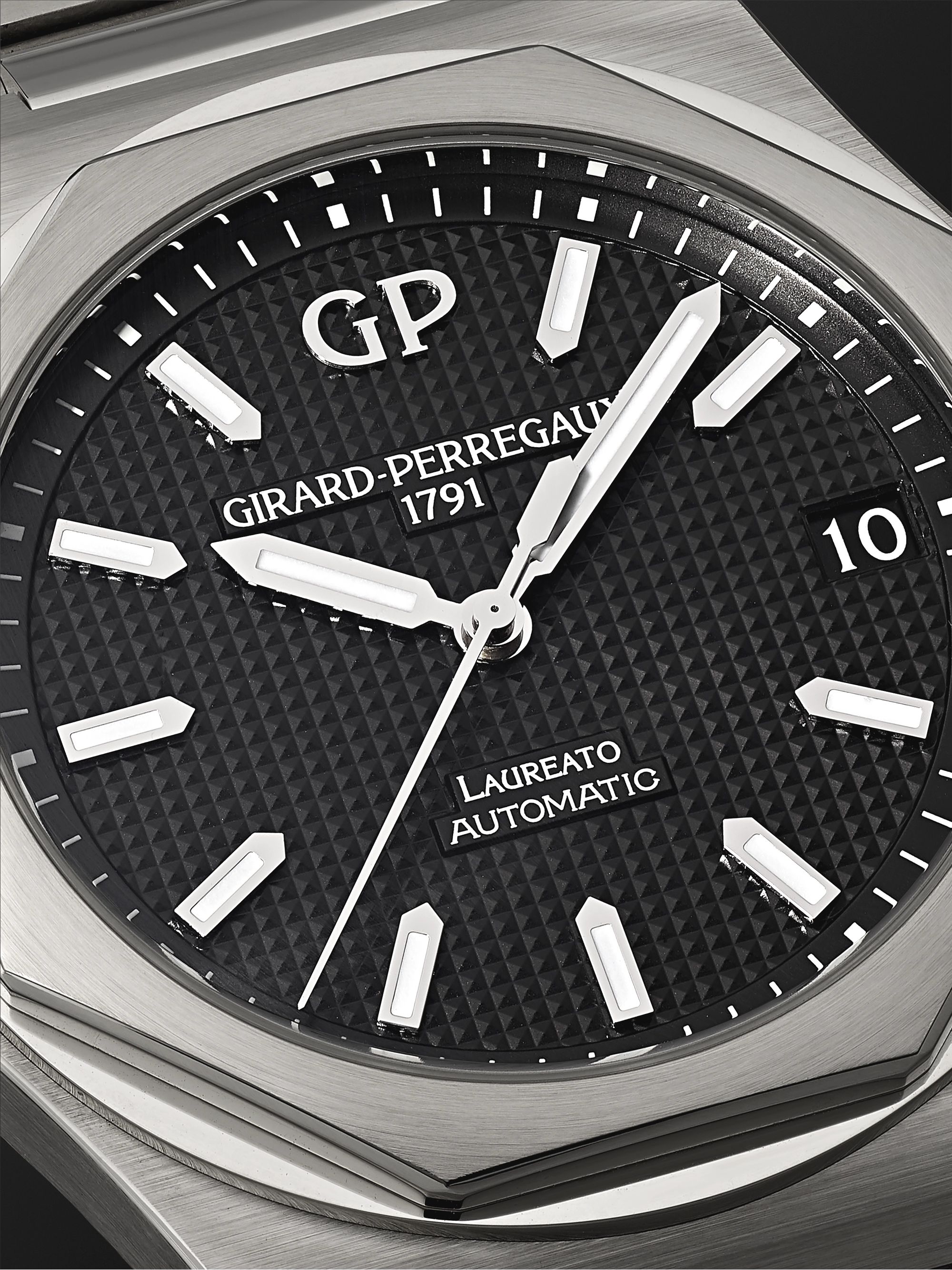 GIRARD-PERREGAUX Laureato Automatic 42mm Stainless Steel Watch, Ref. No. 81010-11-634-11A