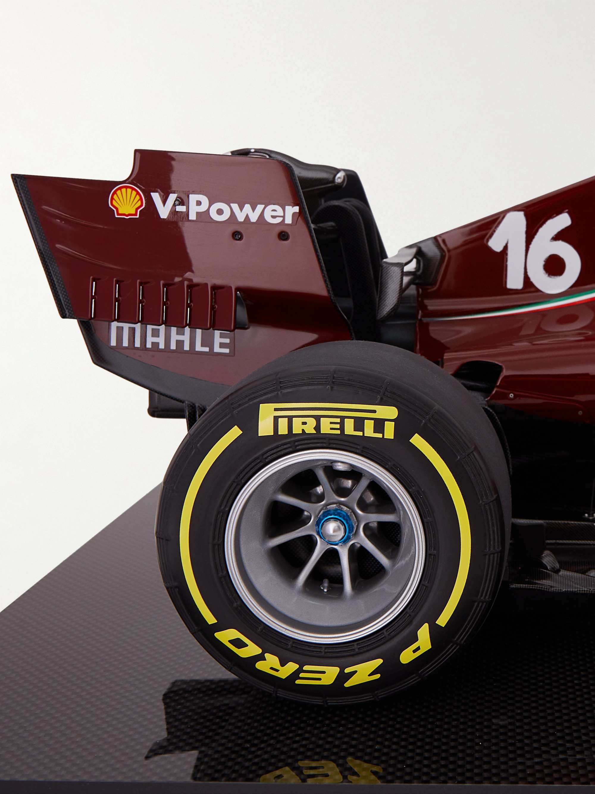 AMALGAM COLLECTION Ferrari SF1000 Charles Leclerc (2020) 1000th GP Livery 1:8 Model Car