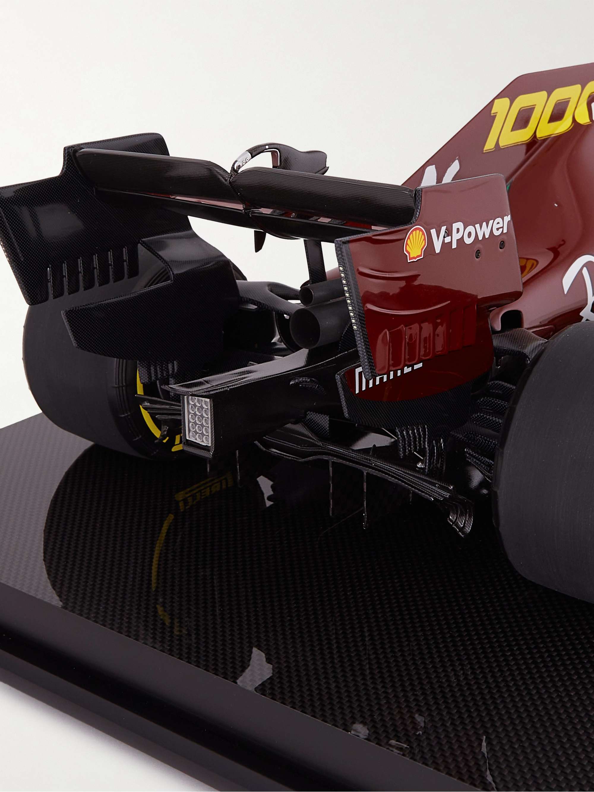 AMALGAM COLLECTION Ferrari SF1000 Charles Leclerc (2020) 1000th GP Livery 1:8 Model Car