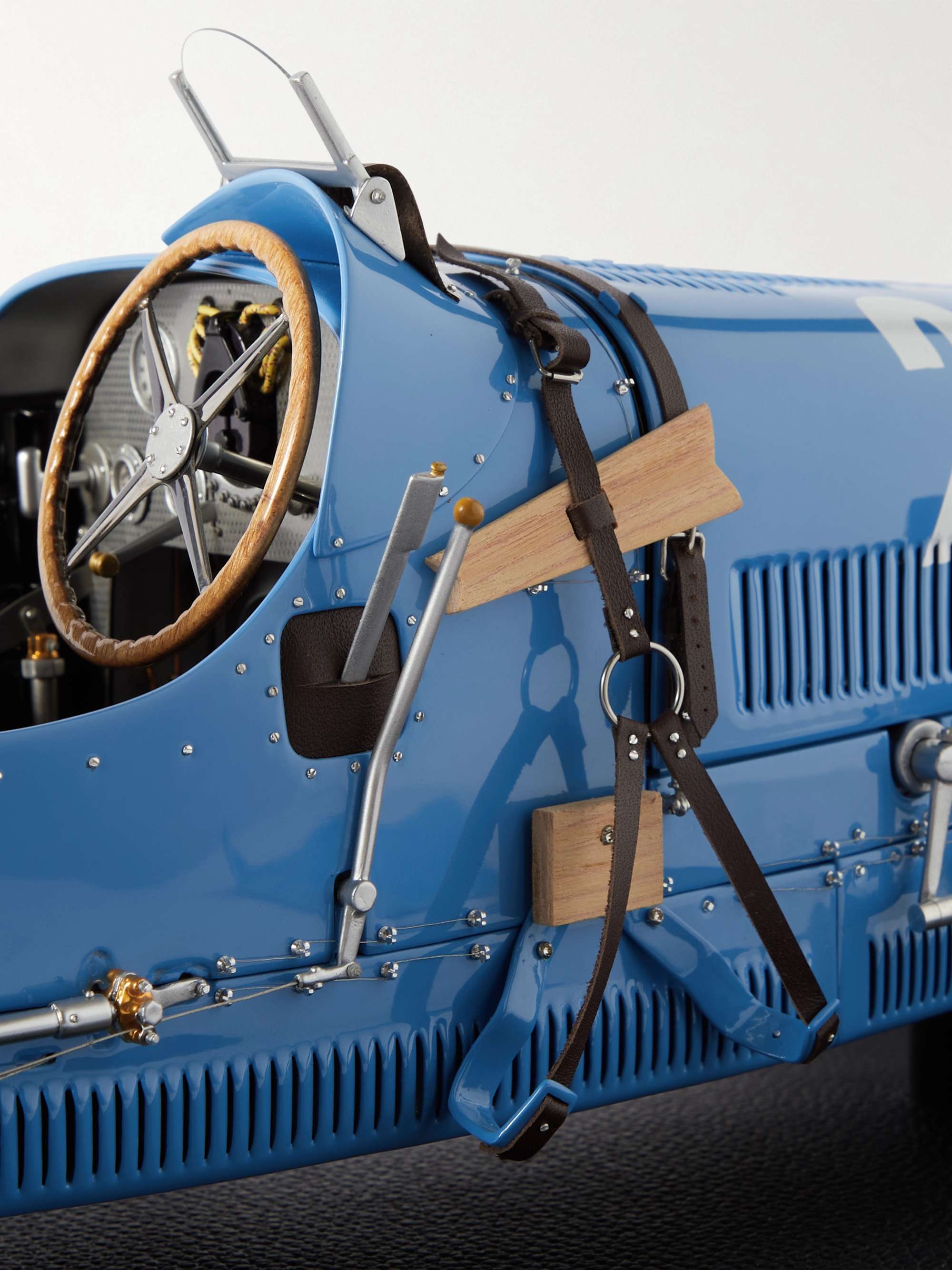 AMALGAM COLLECTION Bugatti Type 35 1:8 Model Car