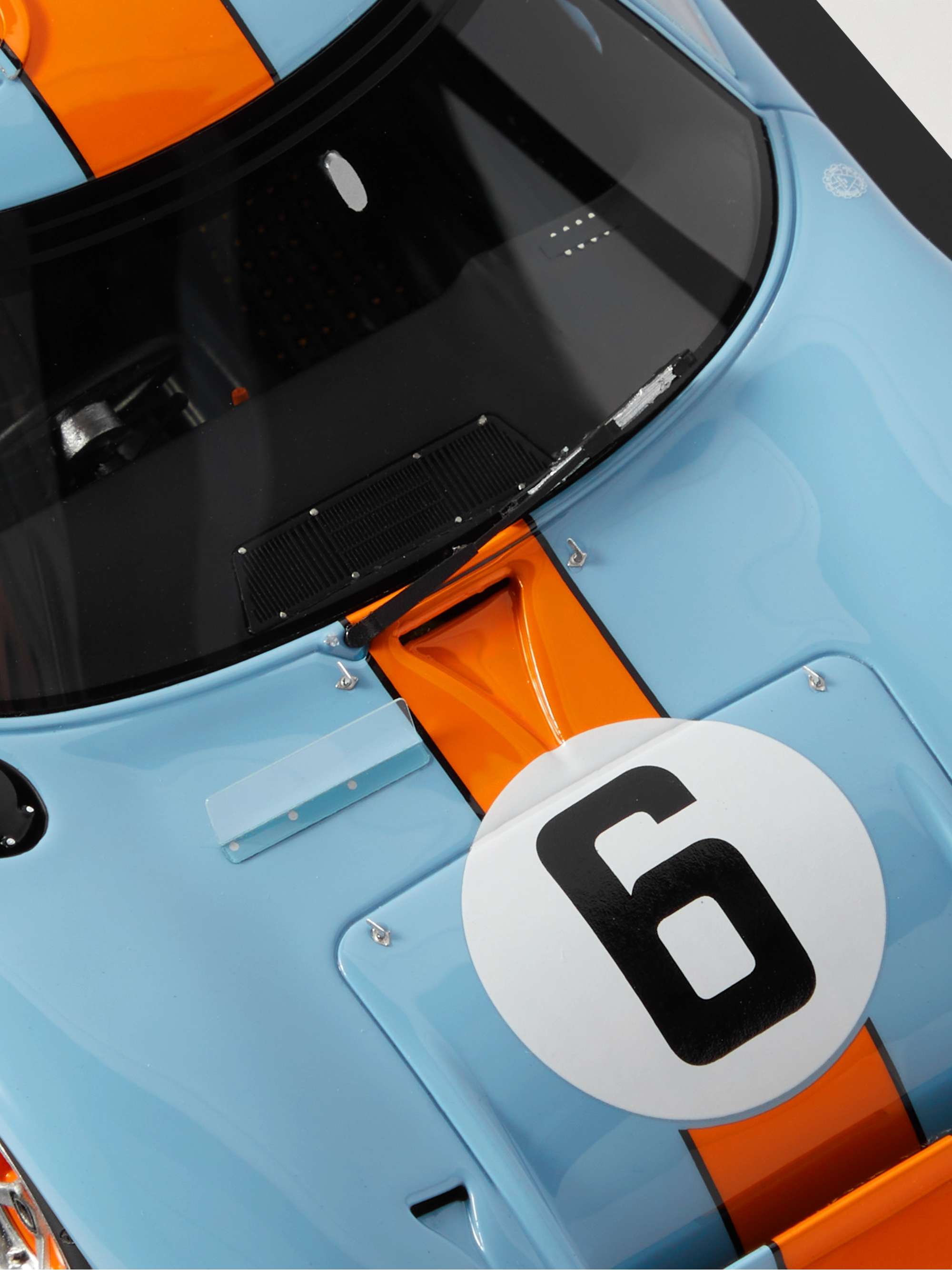 AMALGAM COLLECTION Ford GT40 LeMans (1969) 1:18 Model Car