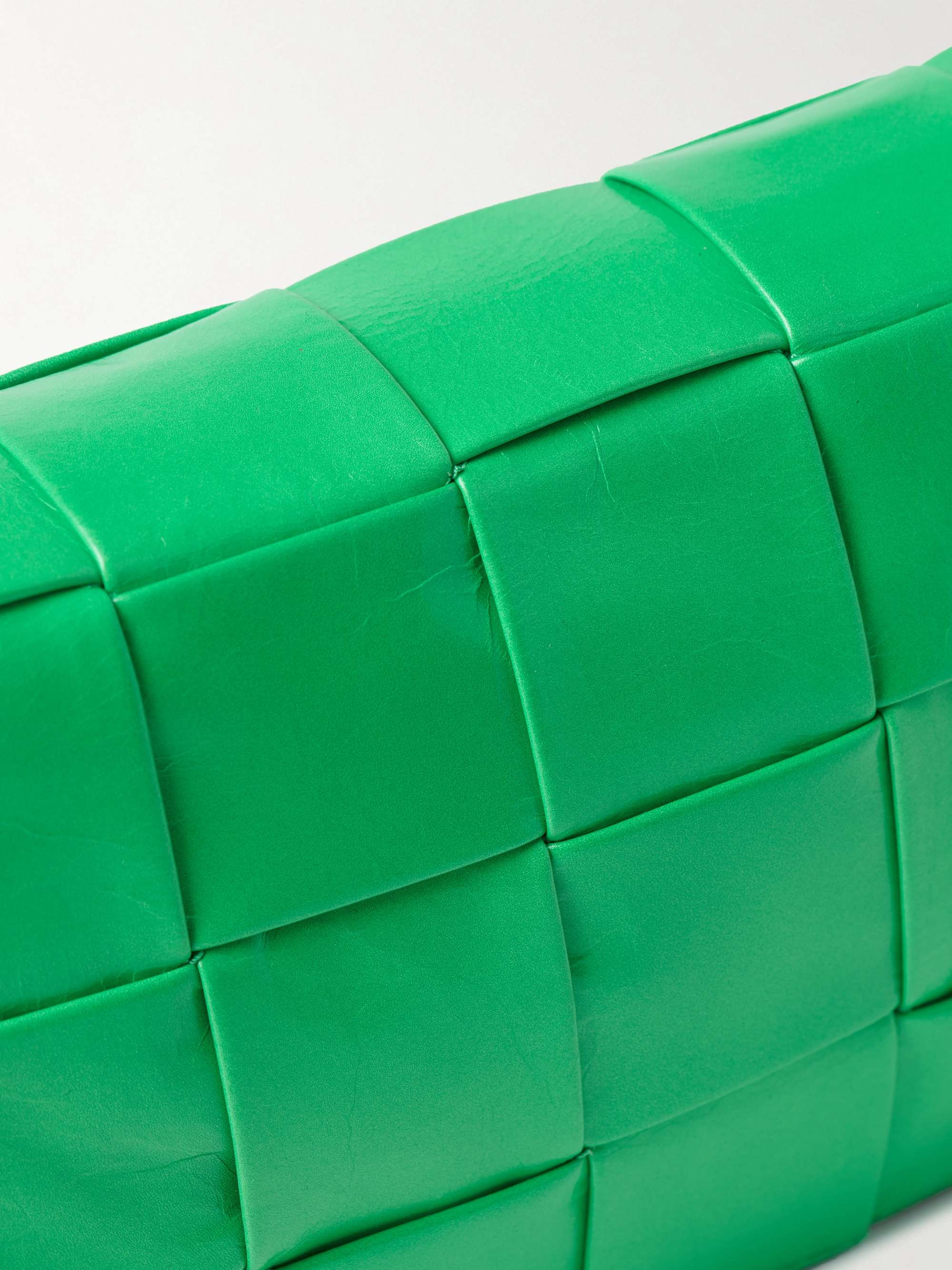 BOTTEGA VENETA Cassette Intrecciato Leather Messenger Bag