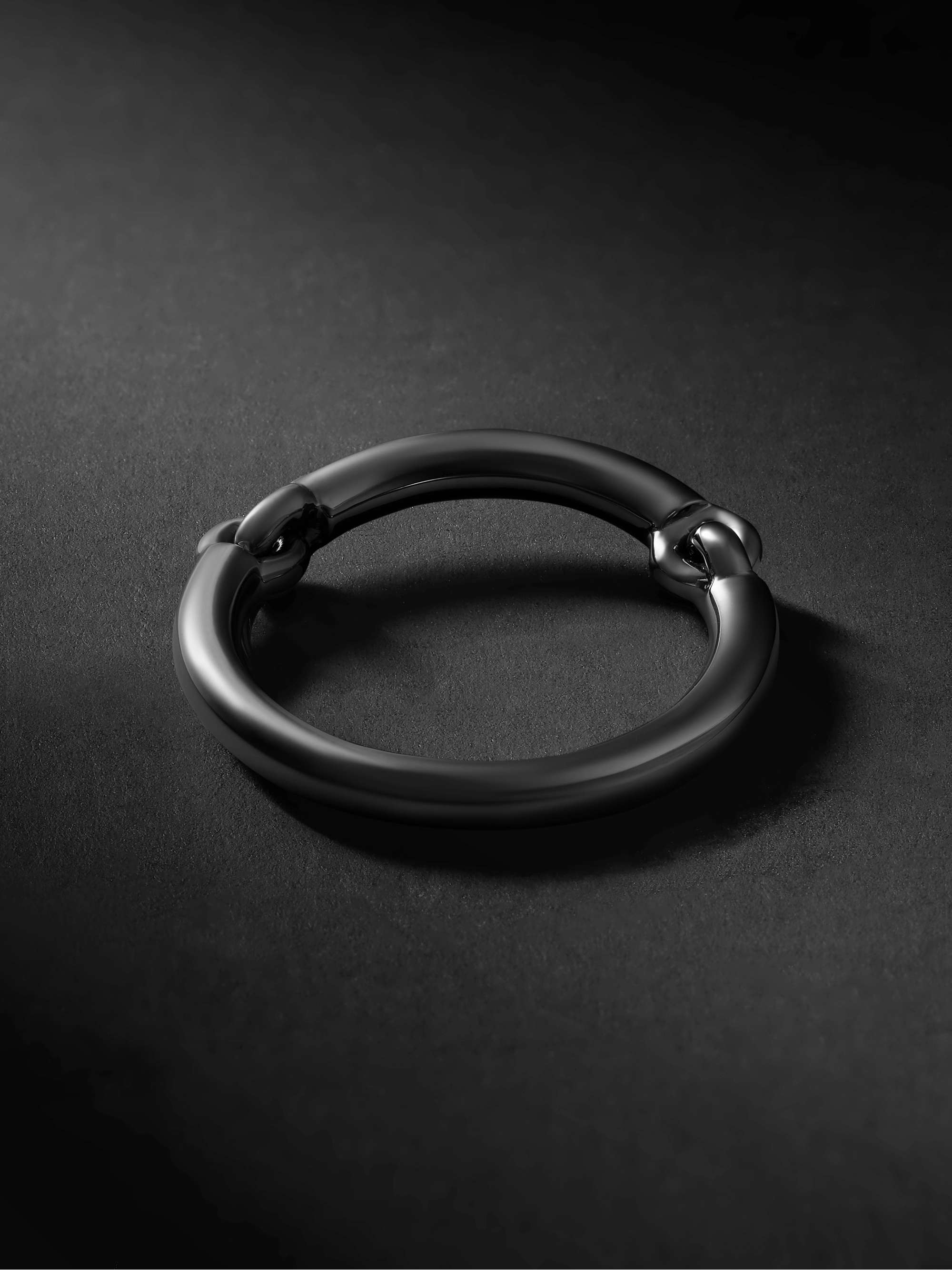 MAOR The Equinox White Gold and Rhodium Ring