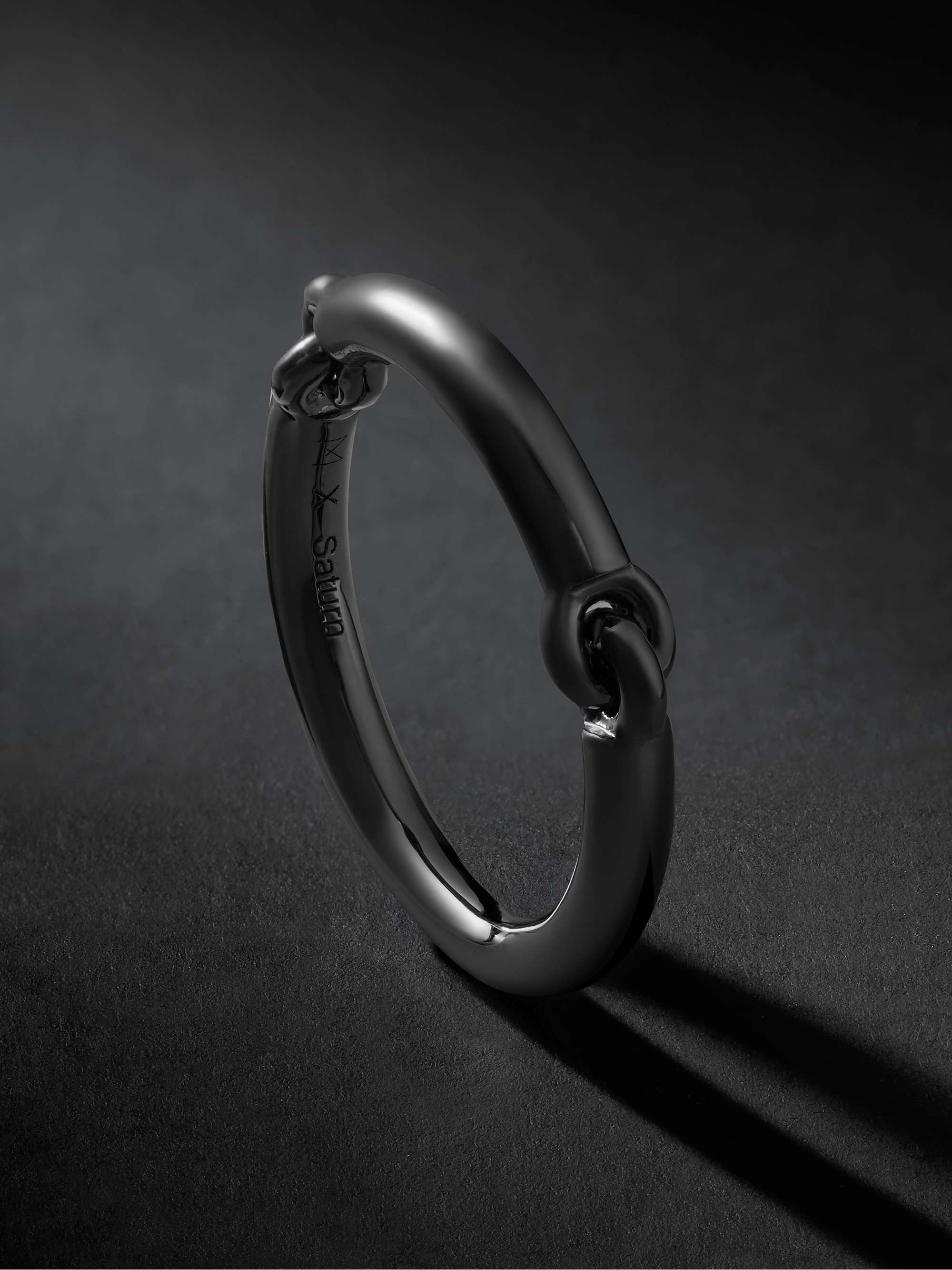 MAOR The Equinox White Gold and Rhodium Ring