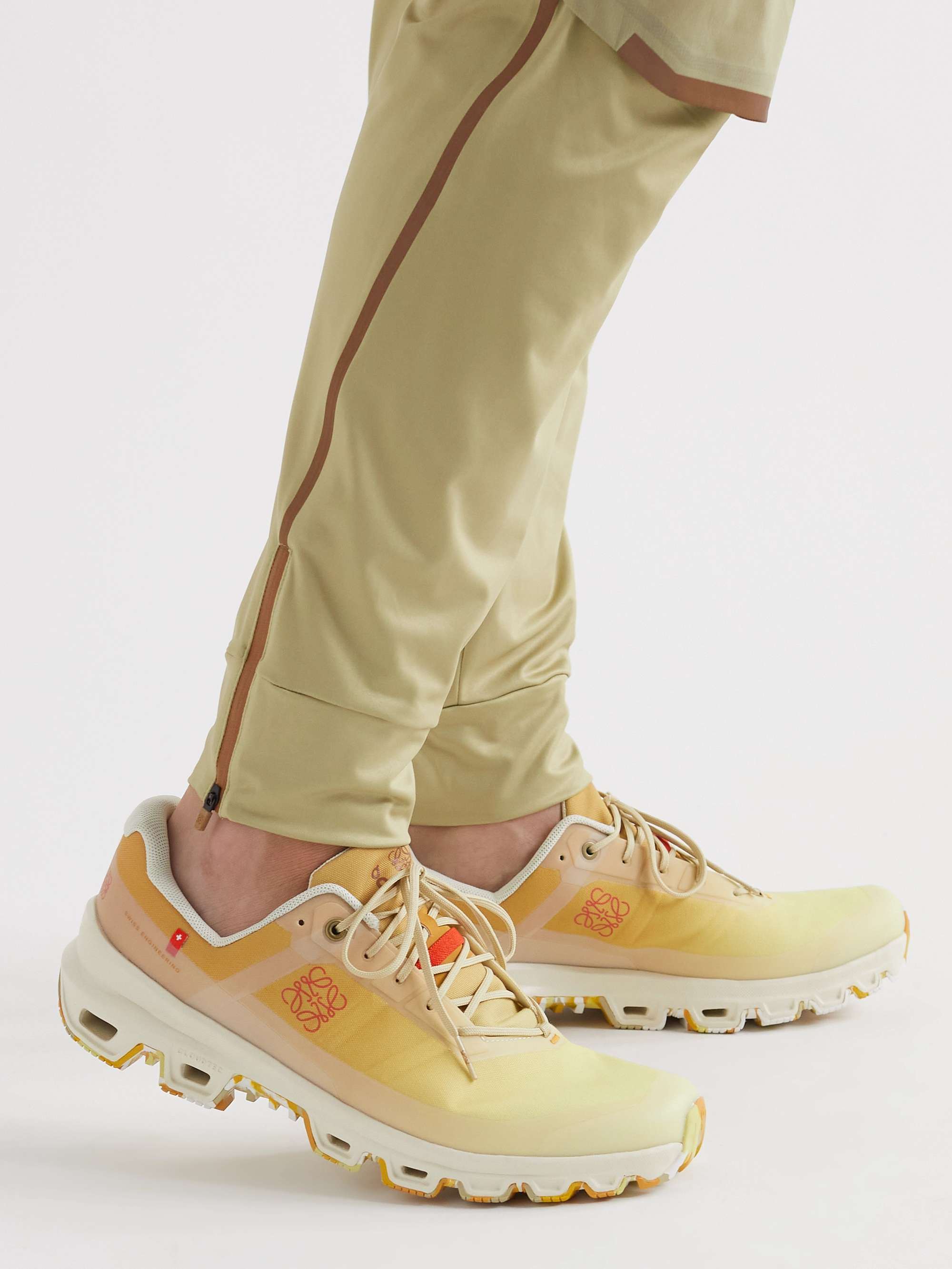 LOEWE + On Cloudventure Logo-Print Dégradé Recycled Mesh Running Sneakers