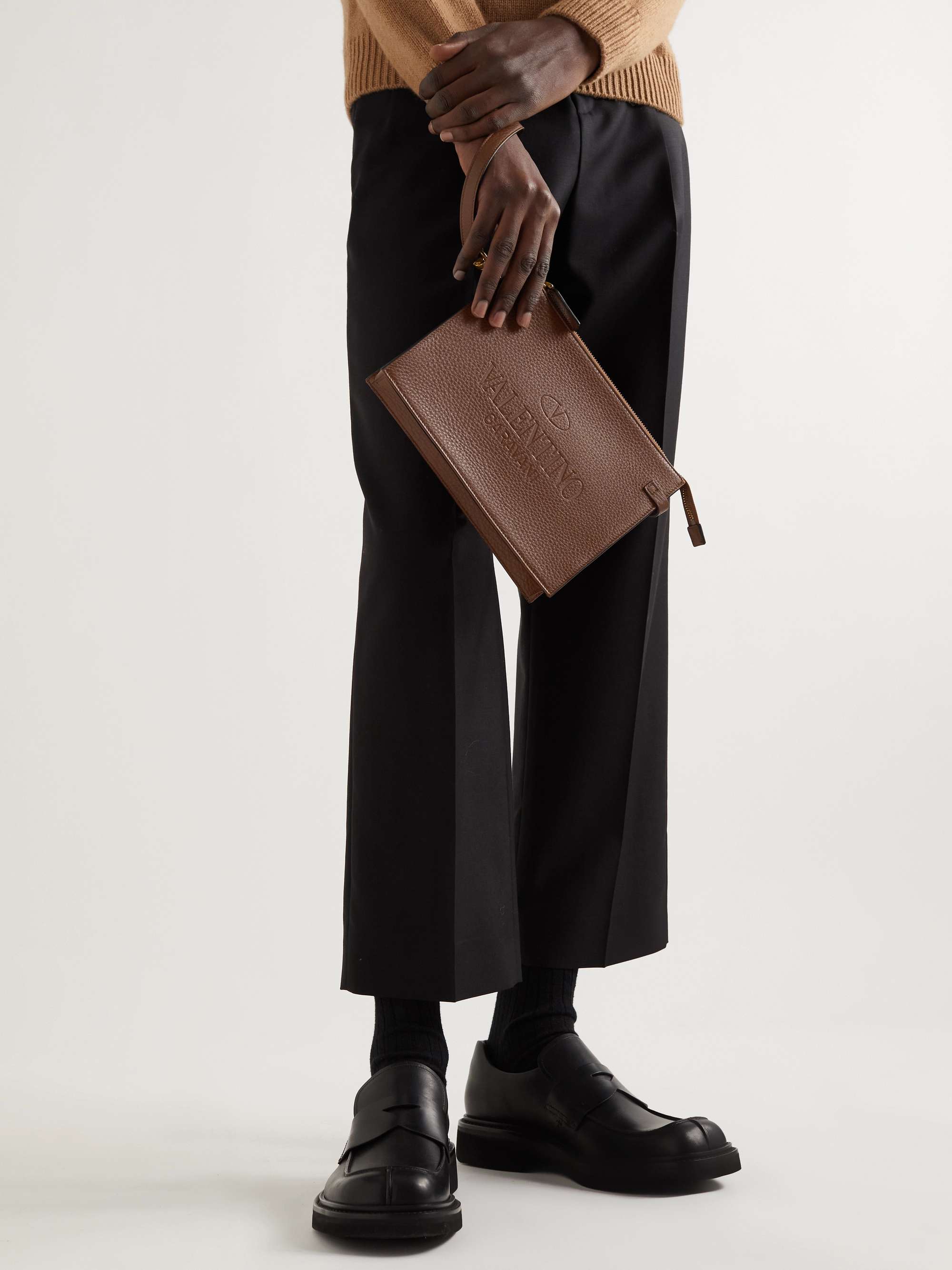 VALENTINO GARAVANI Valentino Garavani Logo-Debossed Full-Grain Leather Pouch