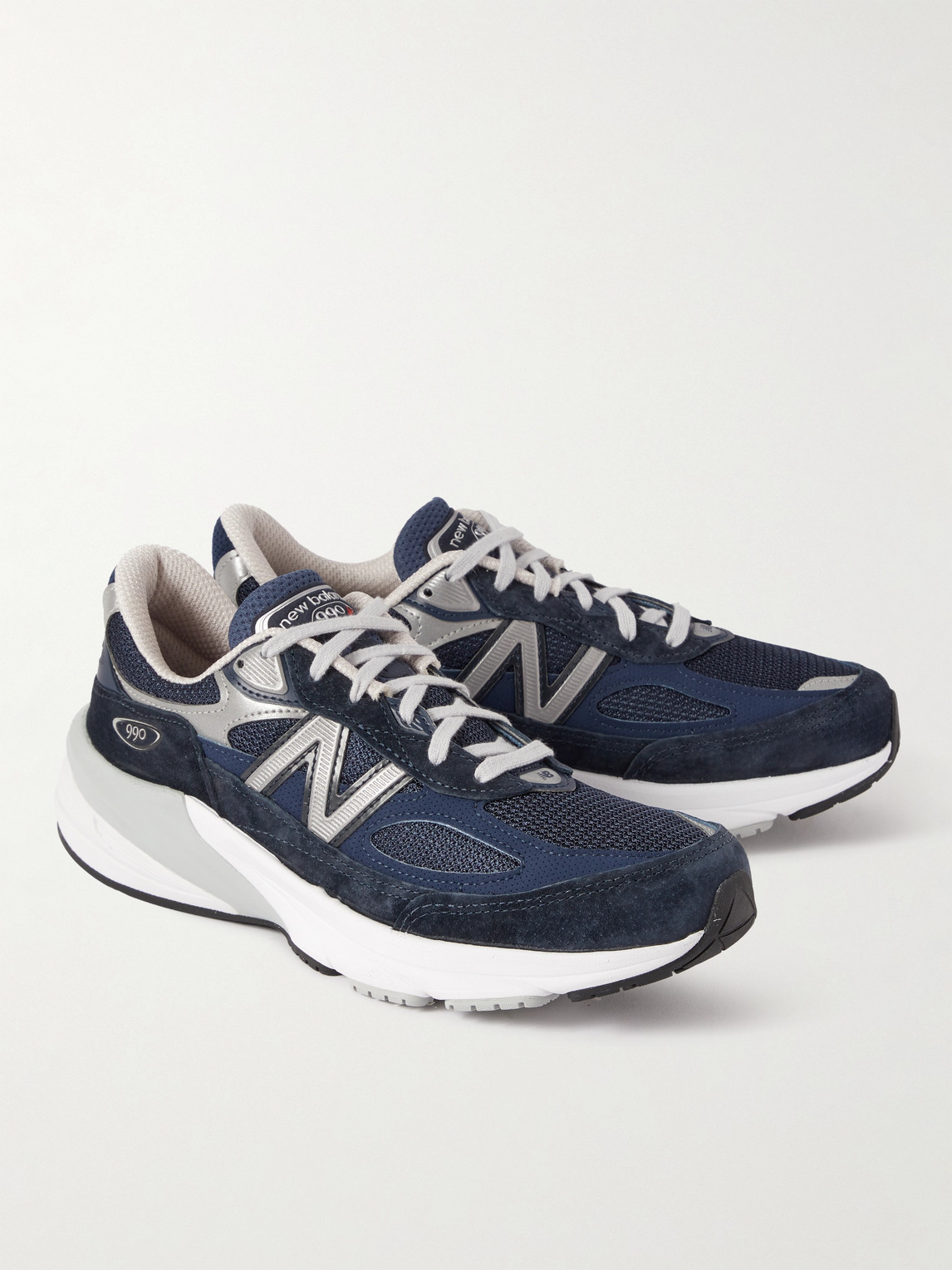 New Balance Printed Suede Mesh Sneakers With Cushioned Sole In Blue