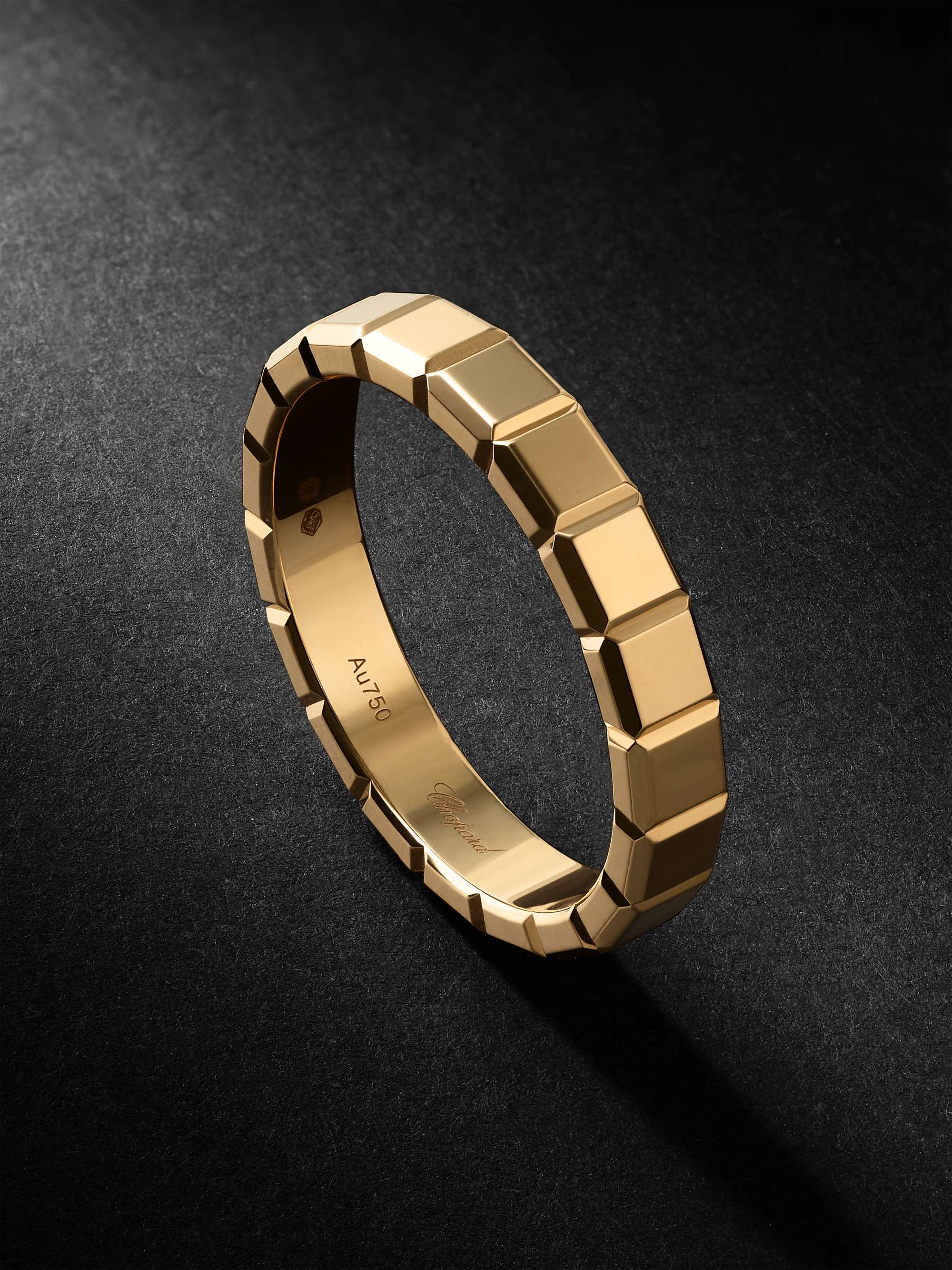 Ice Cube 18 Karat Gold Ring