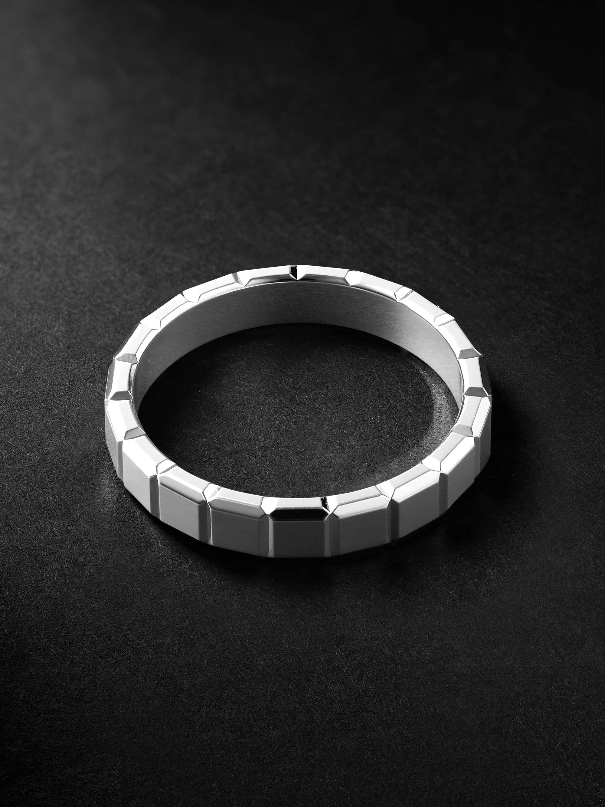CHOPARD Ice Cube 18-Karat Gold Diamond Ring