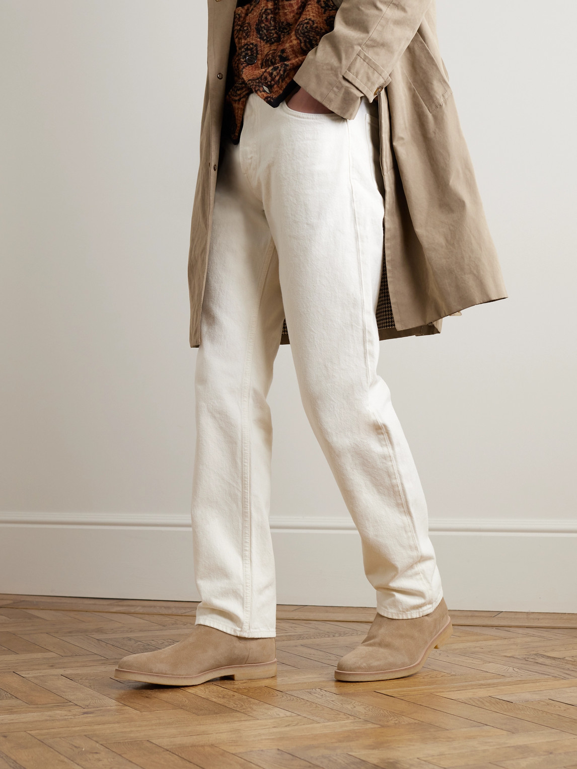 COMMON PROJECTS SUEDE CHELSEA BOOTS