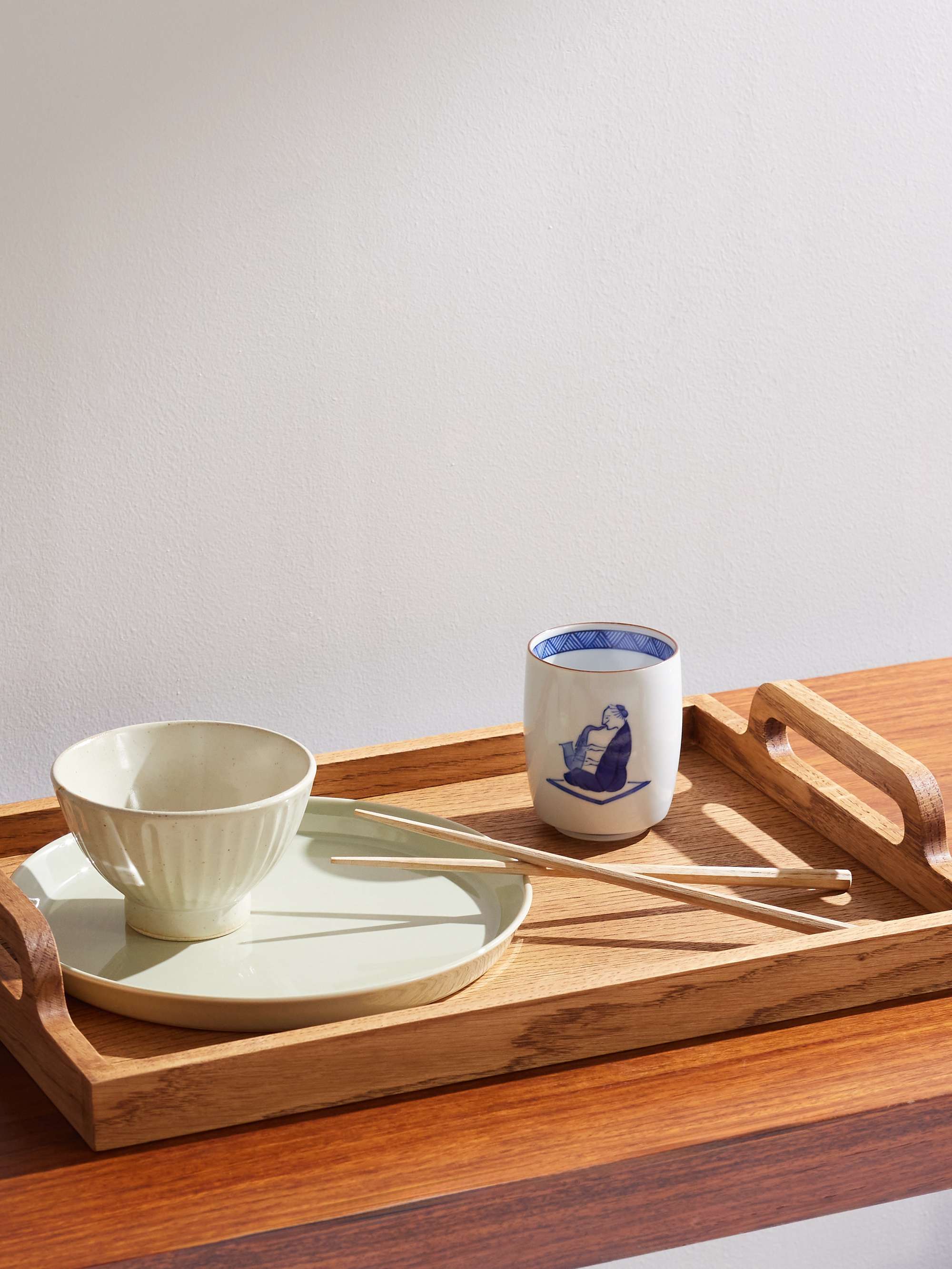 JAPAN BEST Painted Porcelain Teacup