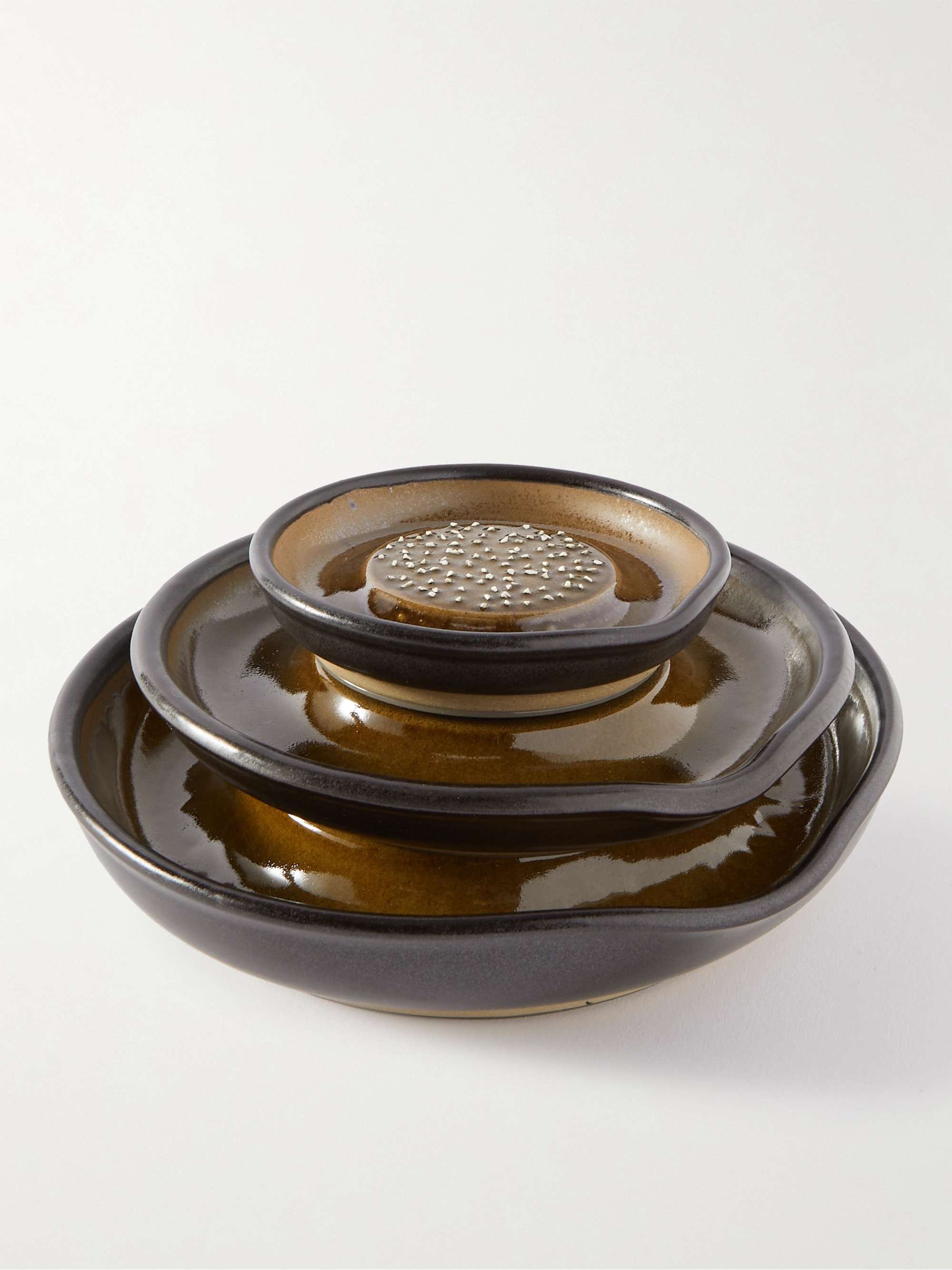 JAPAN BEST Set of Three Glazed Ceramic Grater Set