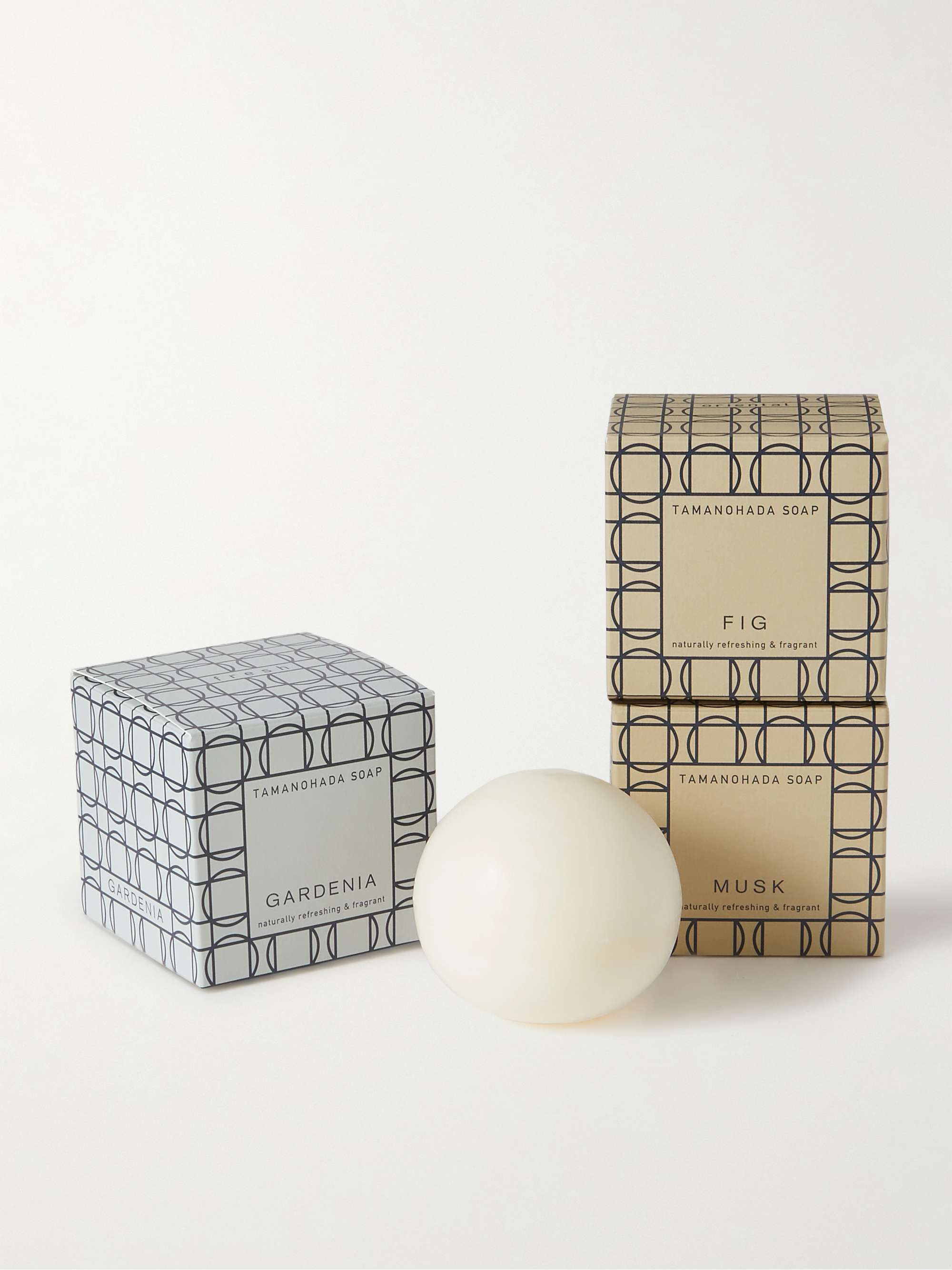 JAPAN BEST Three-Pack Scented Soaps and Hinoki Cypress Soap Tray