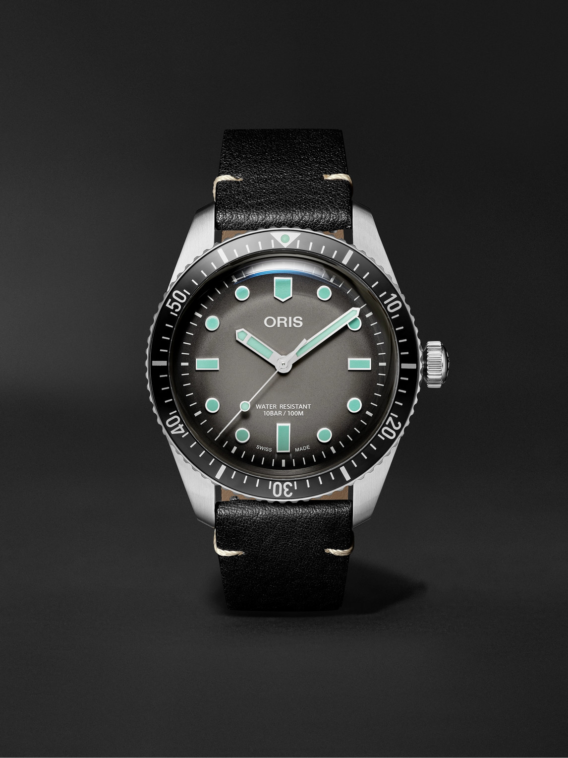 Divers Sixty-Five Automatic 40mm Stainless Steel and Leather Watch, Ref. No. 01 733 7707 4053-07 5 20 89