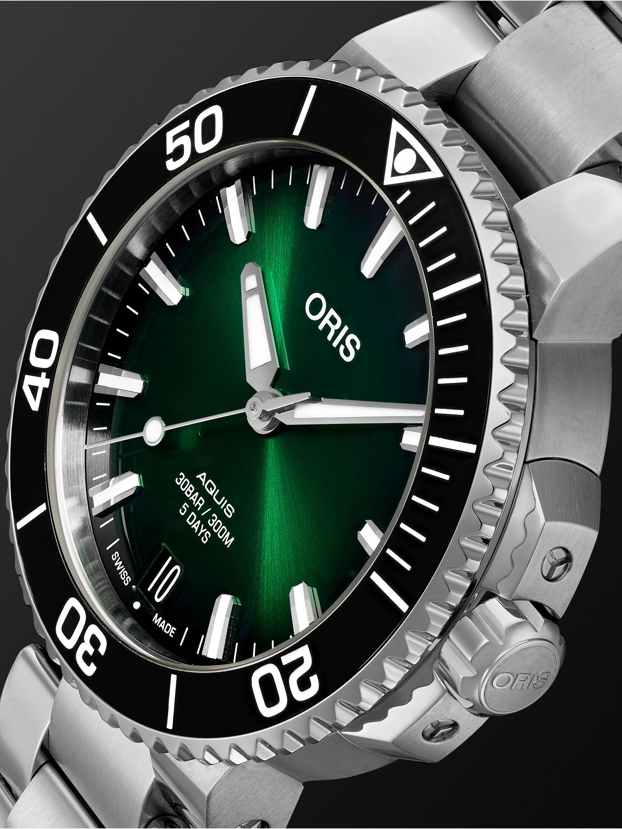 ORIS Aquis Date Calibre 400 Automatic 43.5mm Stainless Steel Watch, Ref. No. 01 400 7769 4157-07 8 22 09PEB