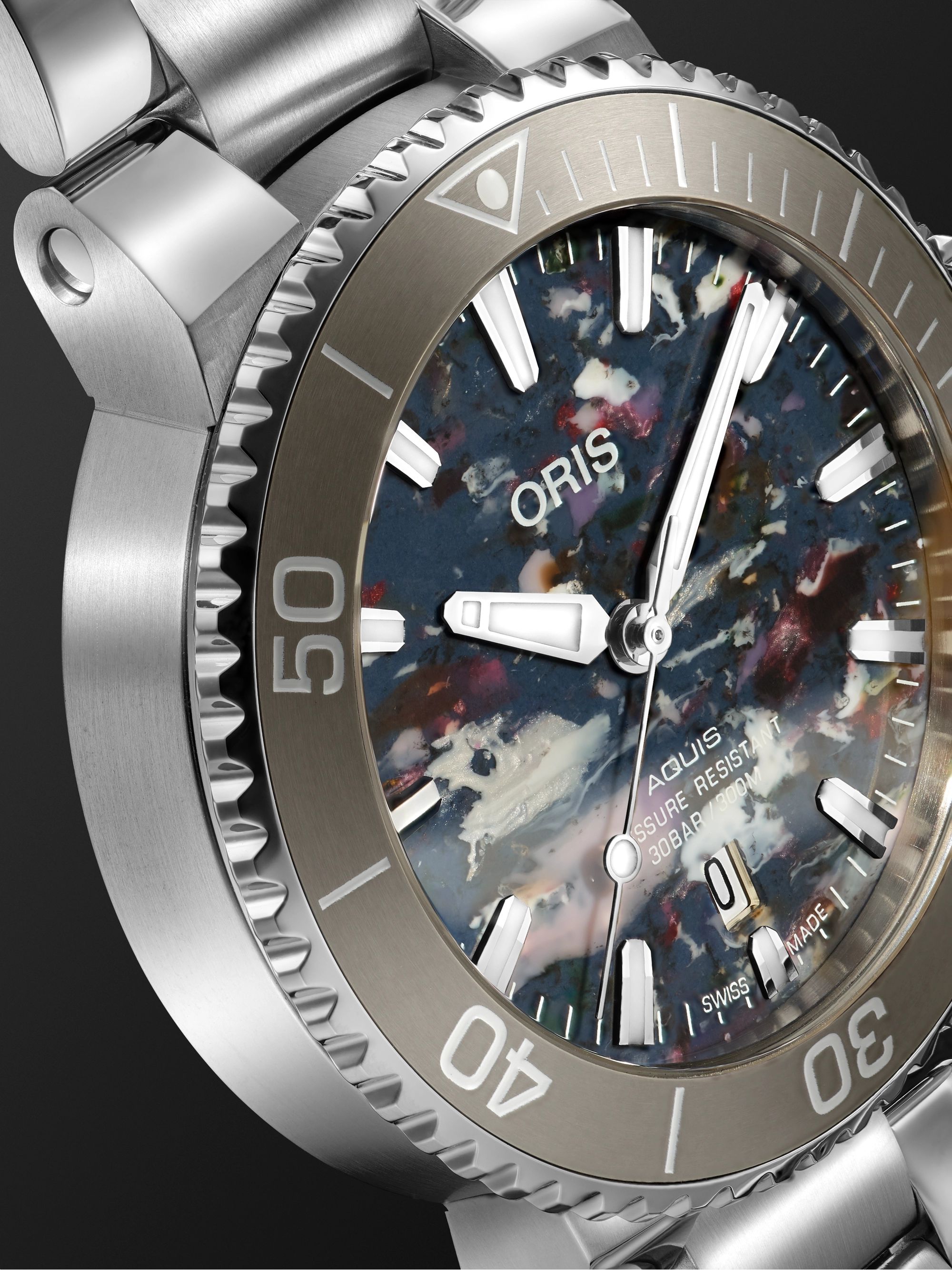 ORIS Aquis Date Upcycle Automatic 41.5mm Stainless Steel Watch, Ref. No. 01 733 7766 4150-Set