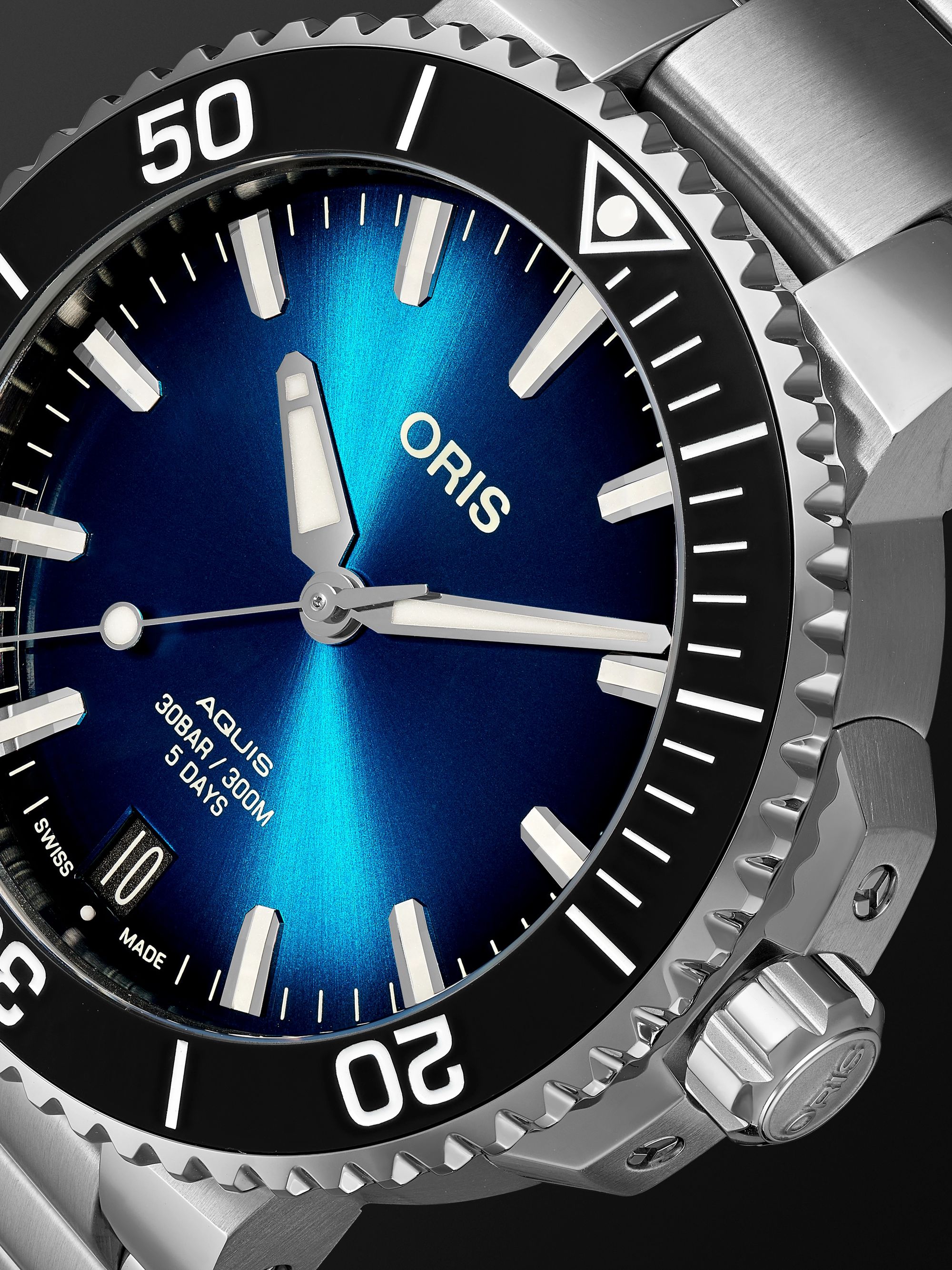 ORIS Aquis Date Calibre 400 Automatic 41.5mm Stainless Steel Watch, Ref. No. 01 400 7769 4135-07 8 22 09PEB