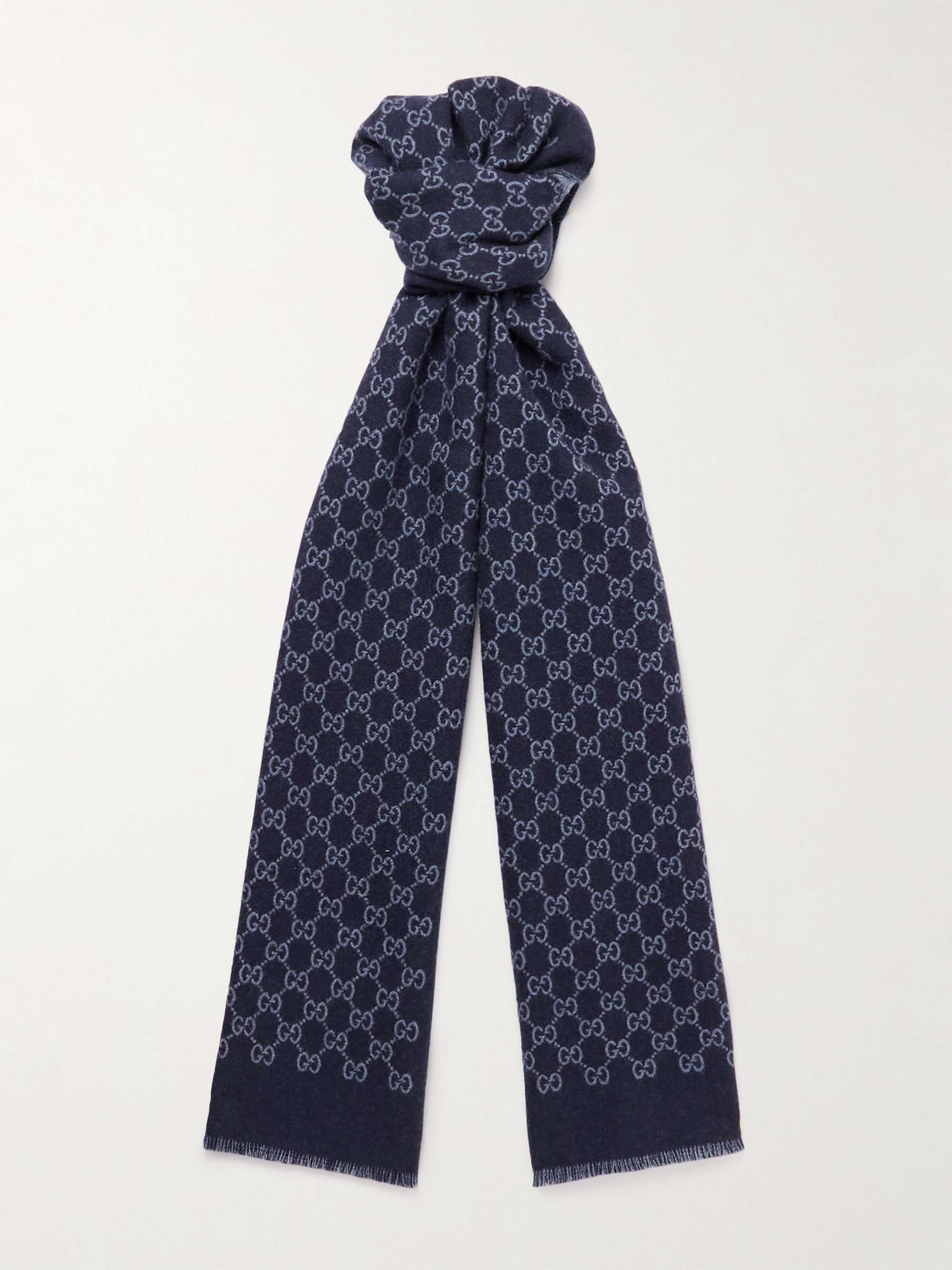 Reversible jacquard scarf in a silk and wool blend