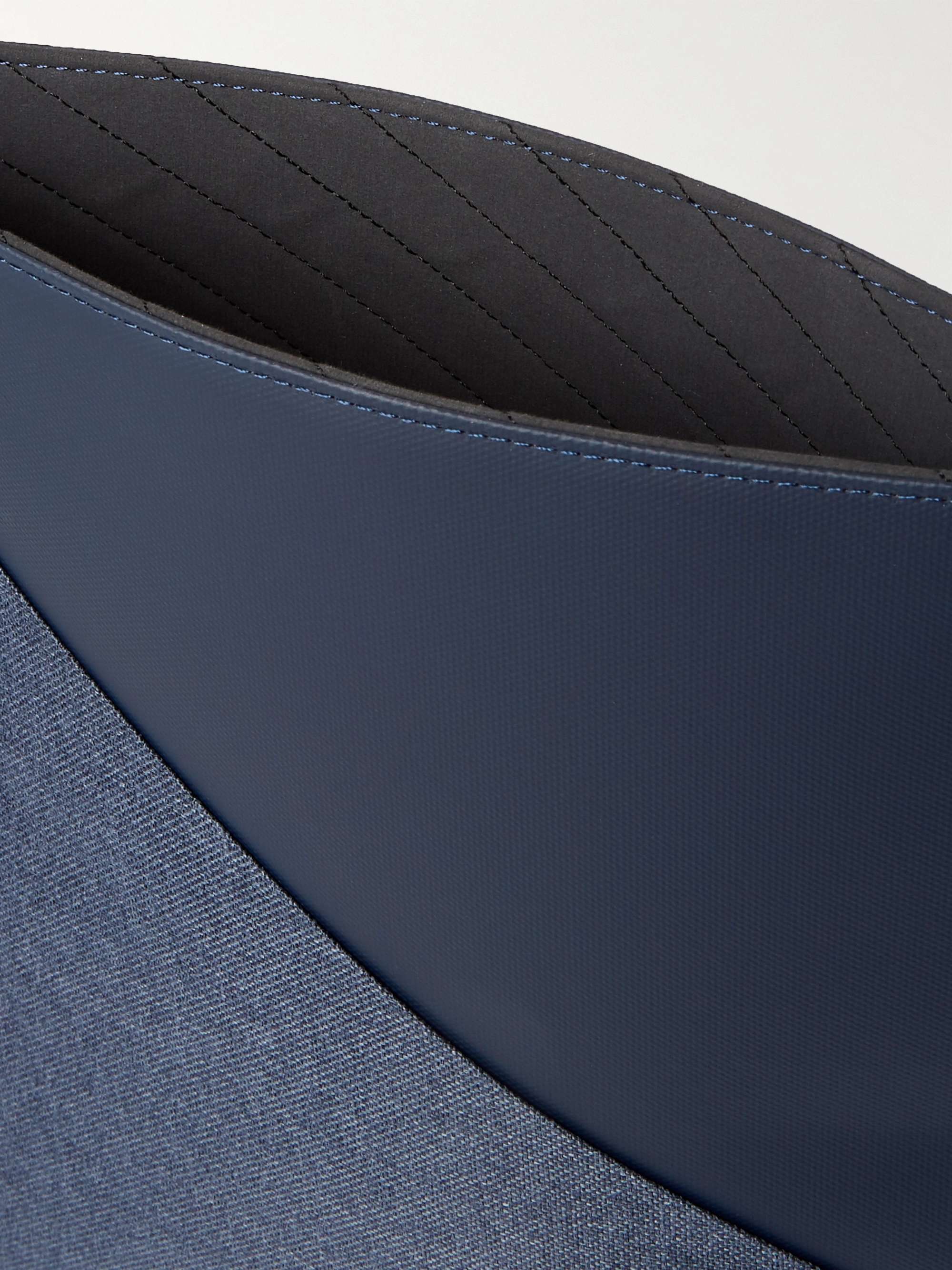 NATIVE UNION Stow Slim Canvas Laptop Case