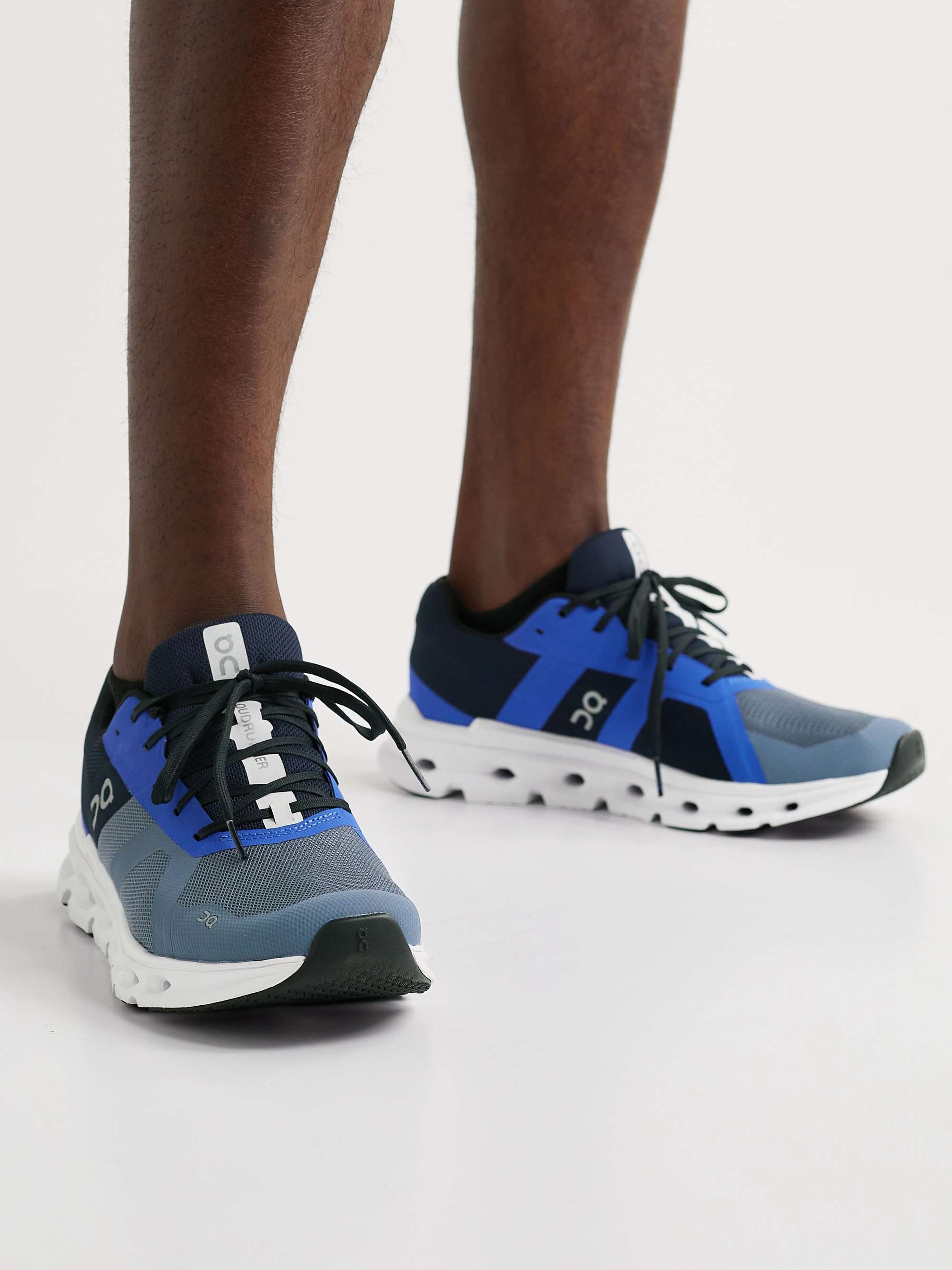 ON-RUNNING Cloudrunner Mesh Running Sneakers
