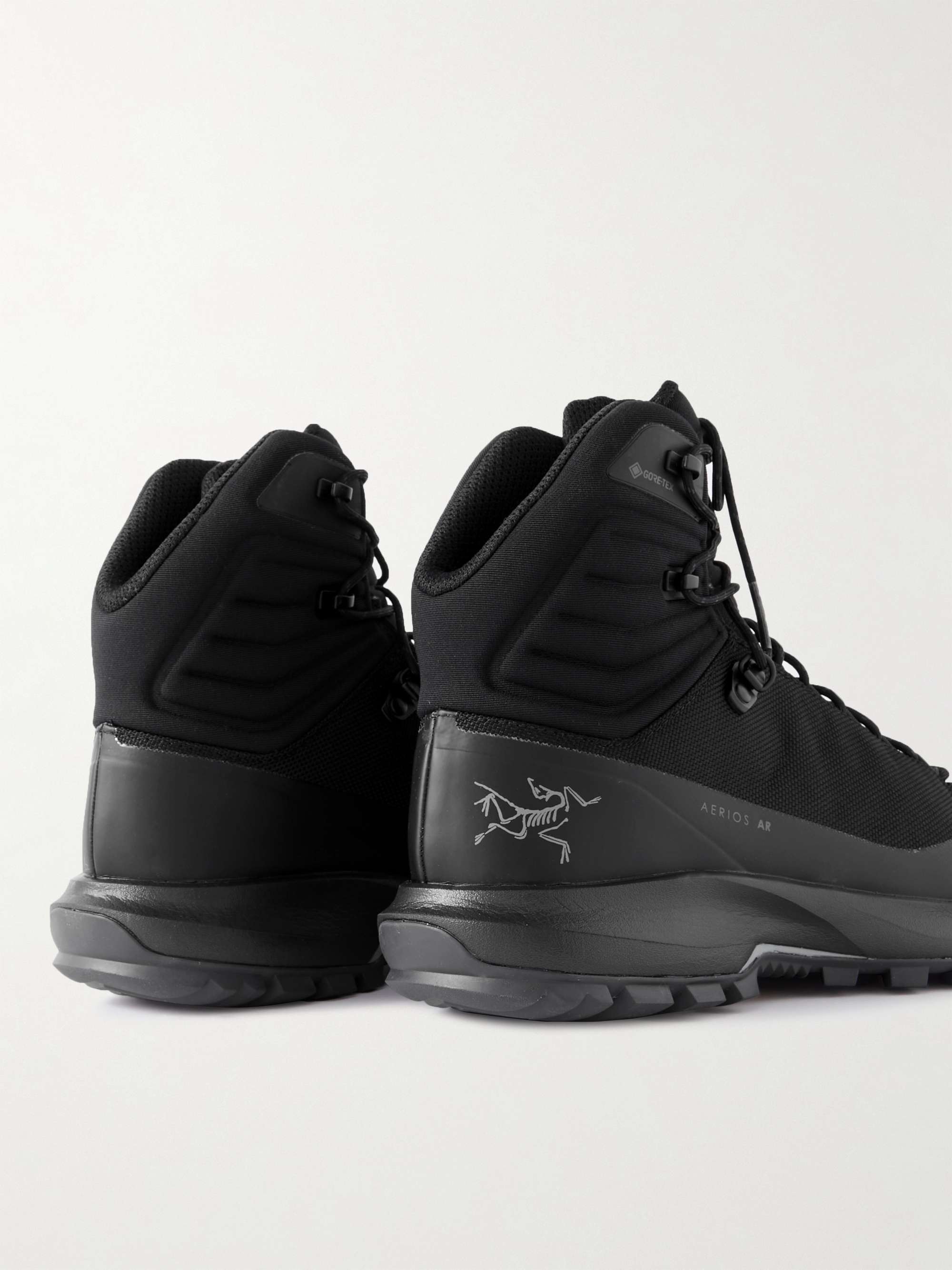 ARC'TERYX Aerios AR Mid GTX RubberTrimmed GORETEX Hiking Boots for