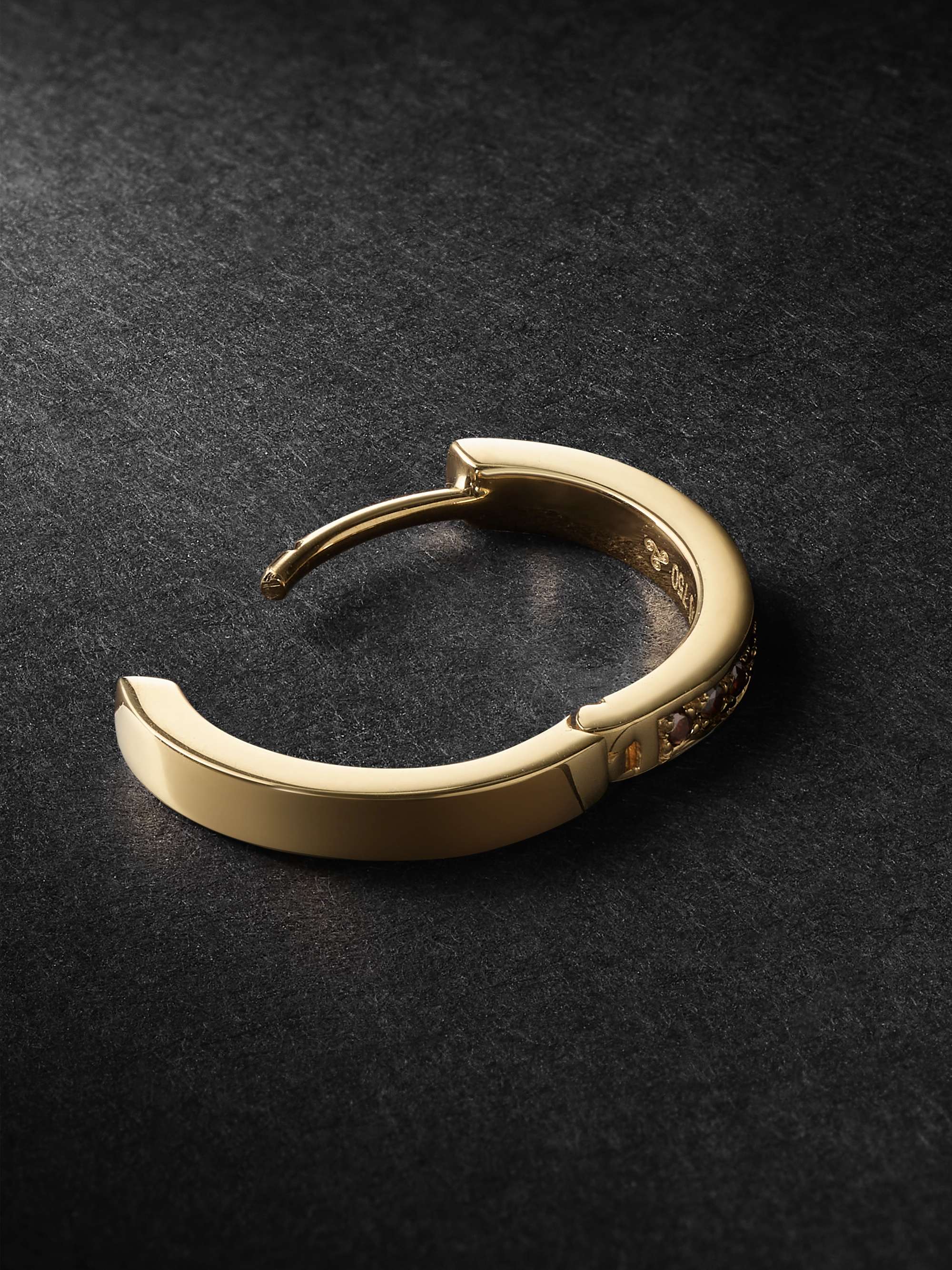 KOLOURS JEWELRY قرط دائري فردي Fortis Medium من الذهب والألماس