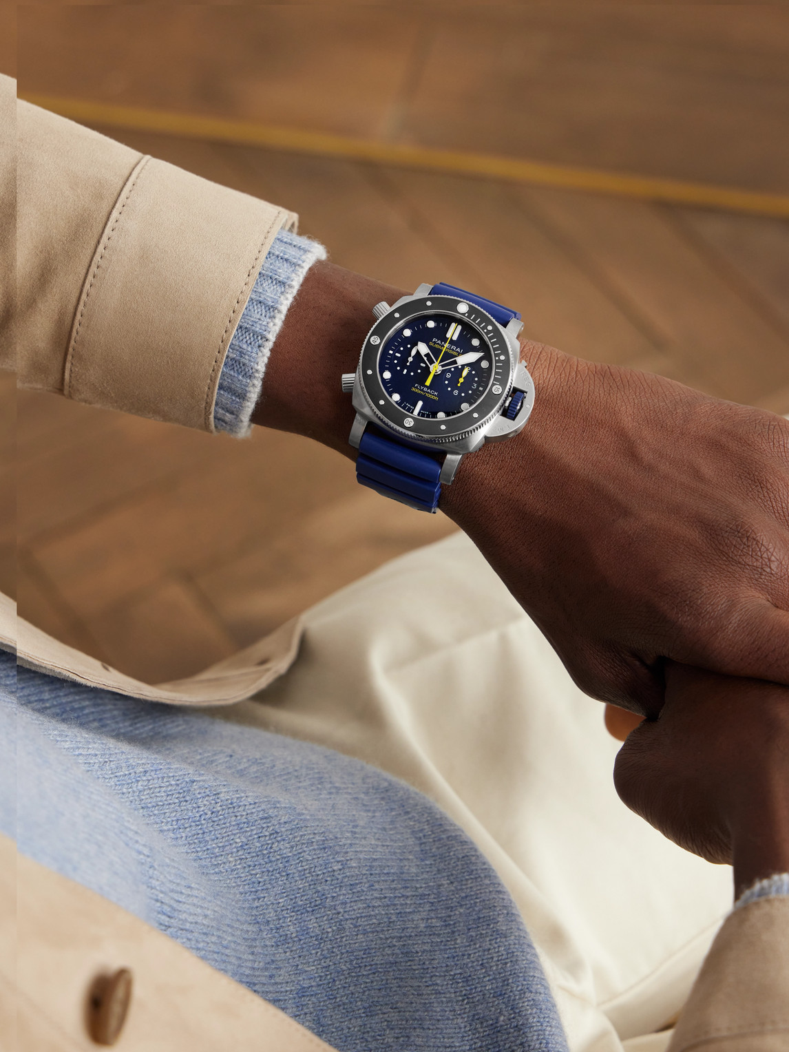 Submersible Mike Horn Limited Edition Automatic Flyback Chronograph Titanium Watch, Ref. PAM01291 — 2