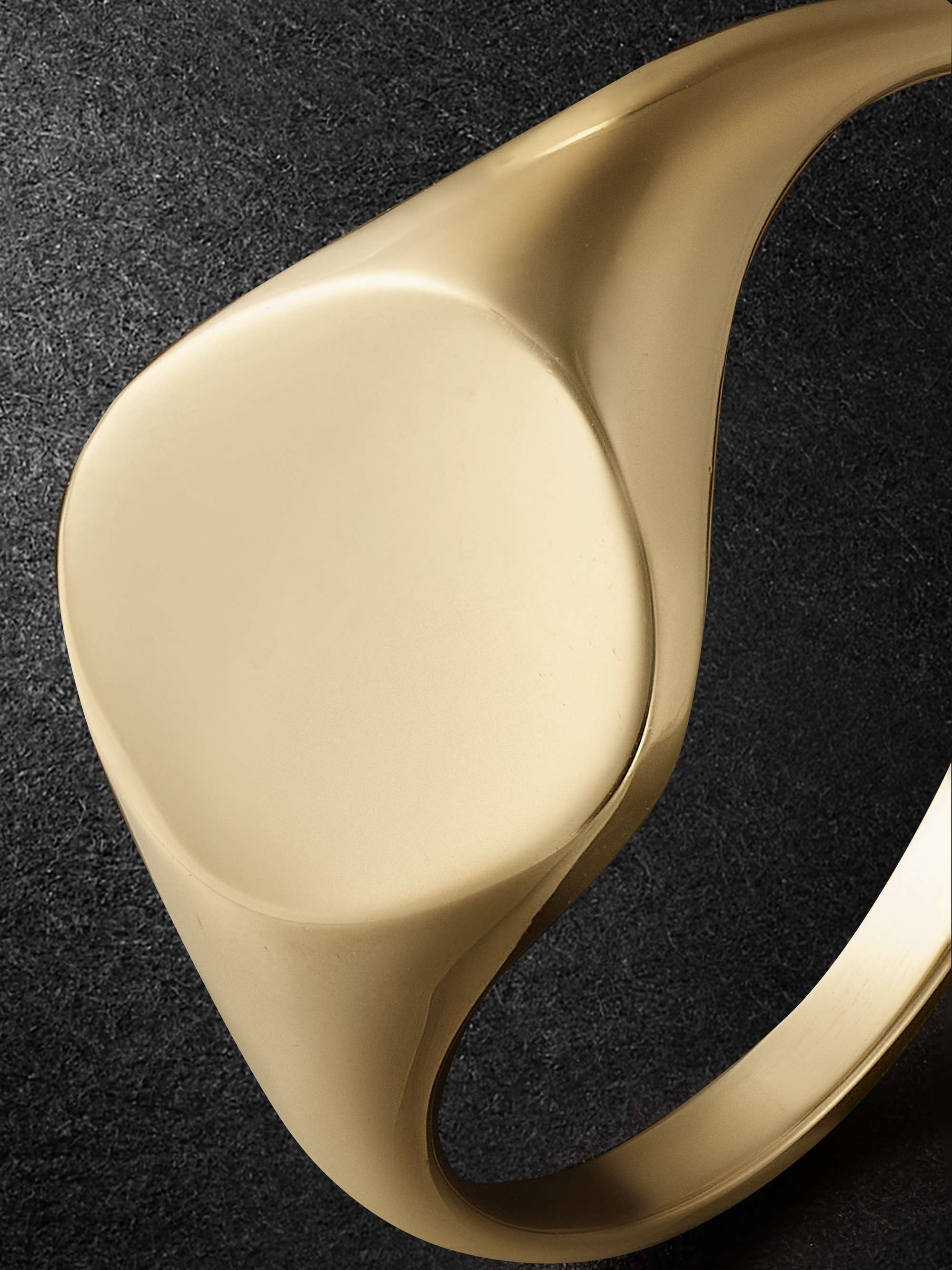 MATEO Gold Signet Ring