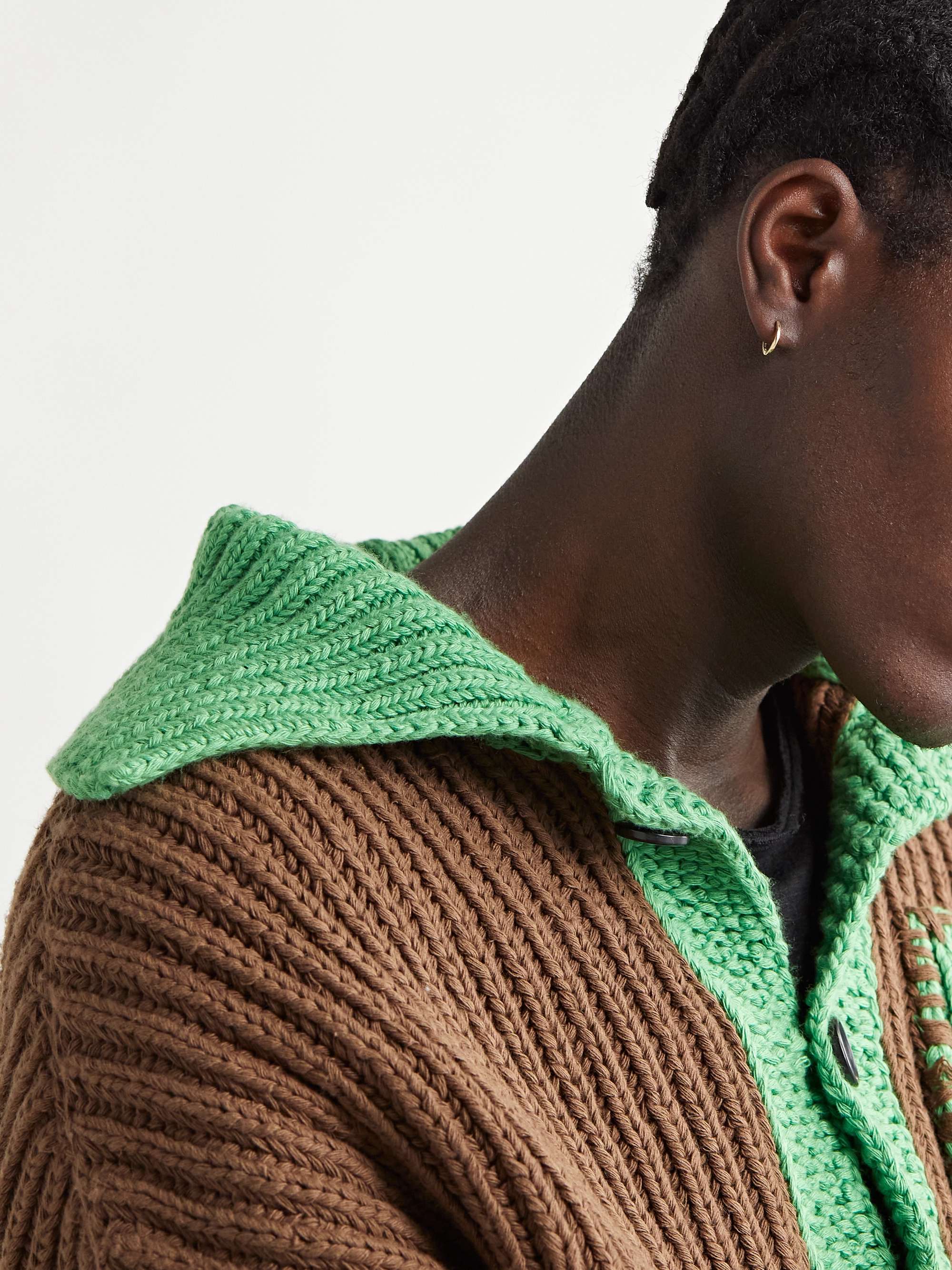 MATEO Gold Hoop Earrings