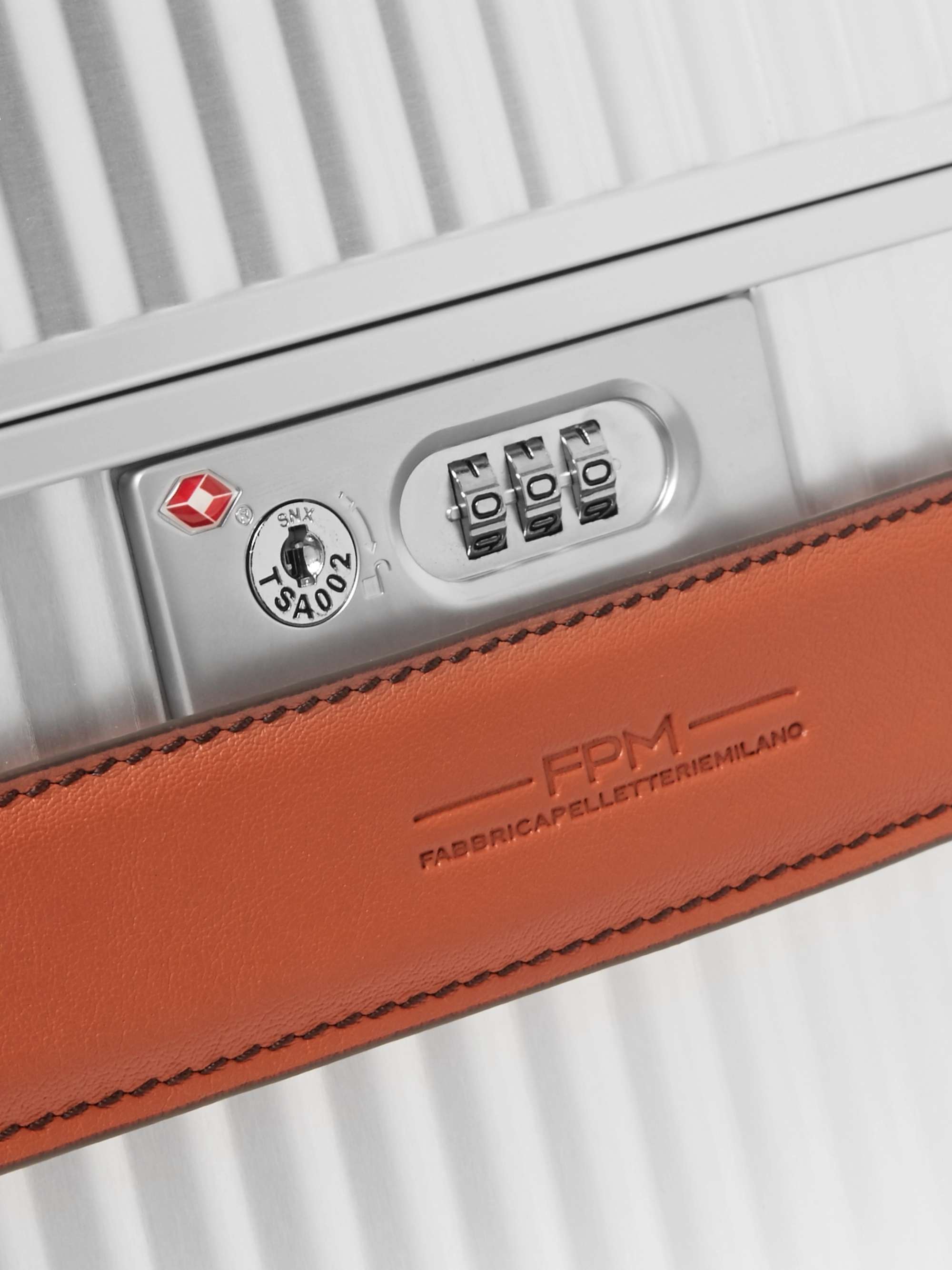 FPM MILANO Spinner 76cm Aluminium Suitcase