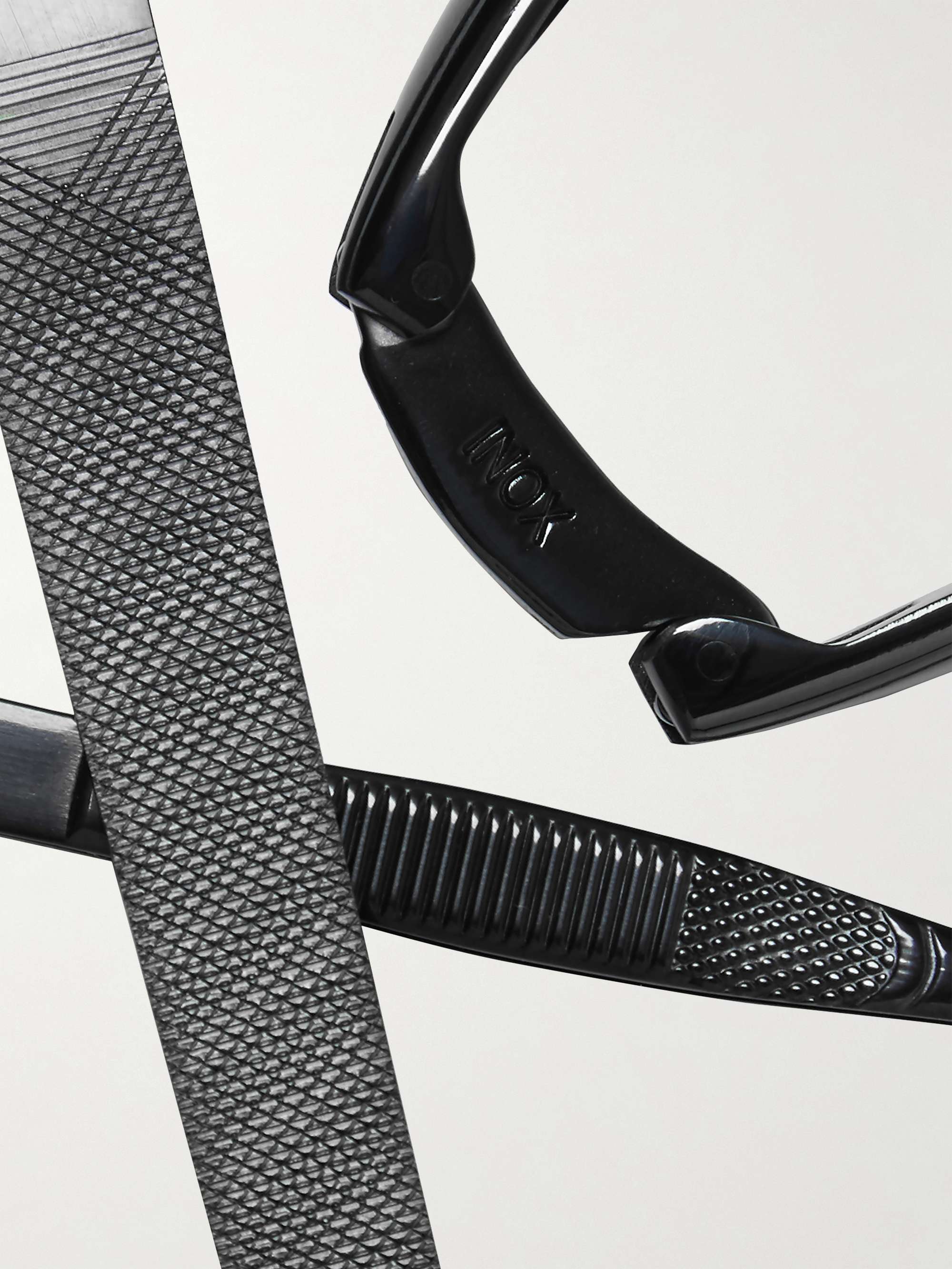 BAMFORD GROOMING DEPARTMENT Stainless Steel and Carbon Fibre Manicure Set