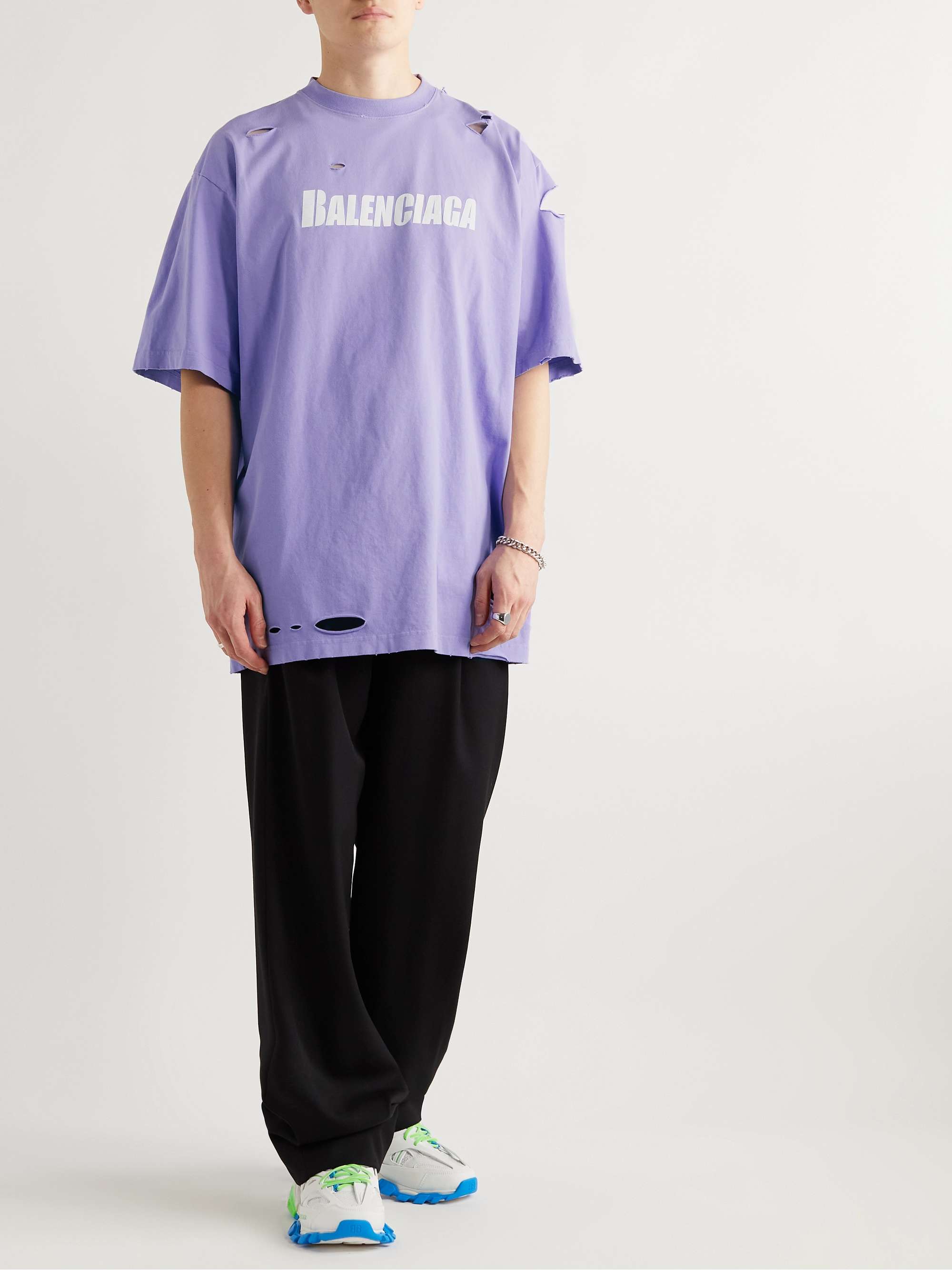 Balenciaga Tshirt Shirt Double Shirt are making the Internet crazy