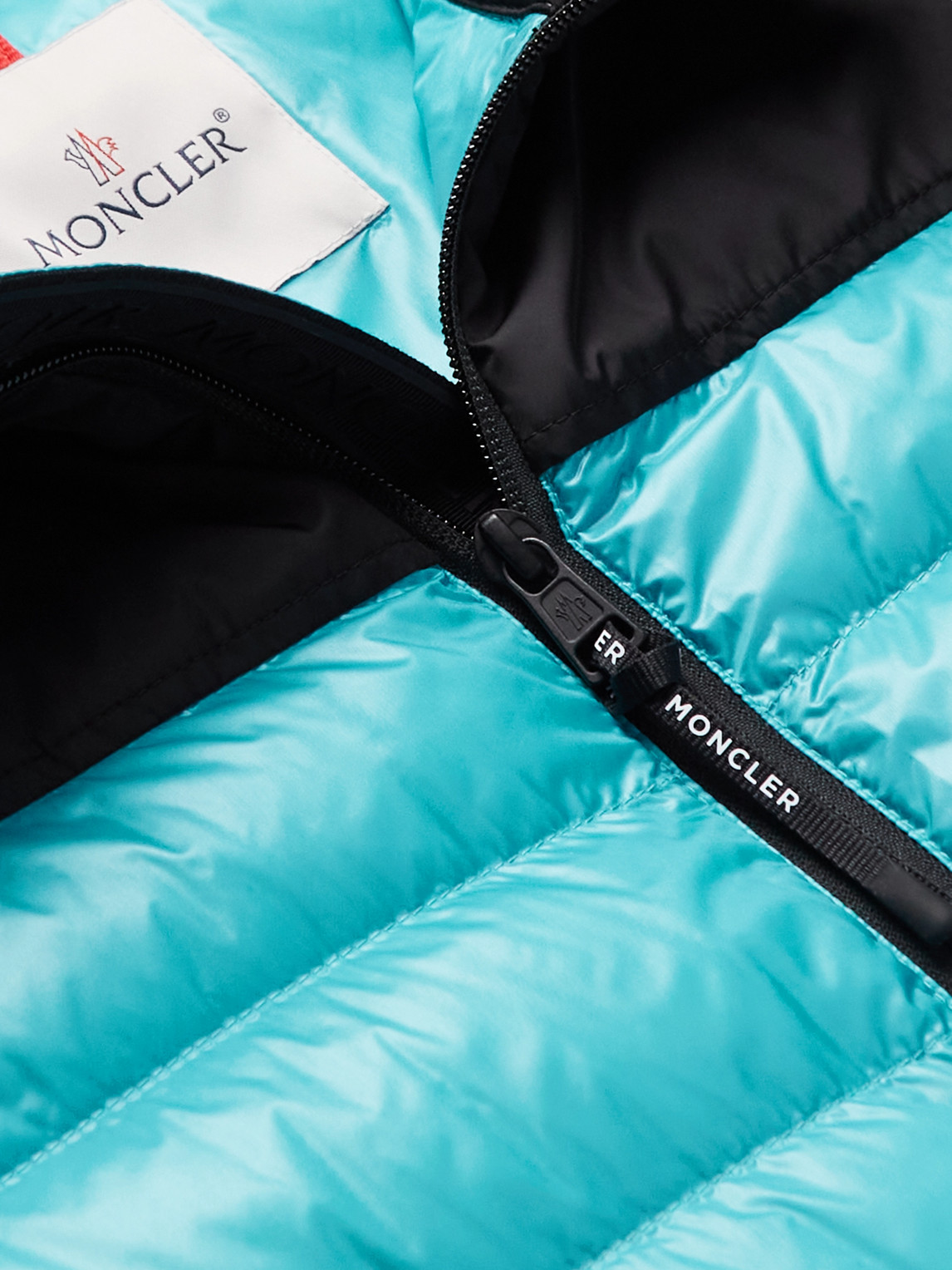 MONCLER ORTAC LOGO-APPLIQUÉD COLOUR-BLOCK QUILTED SHELL DOWN GILET