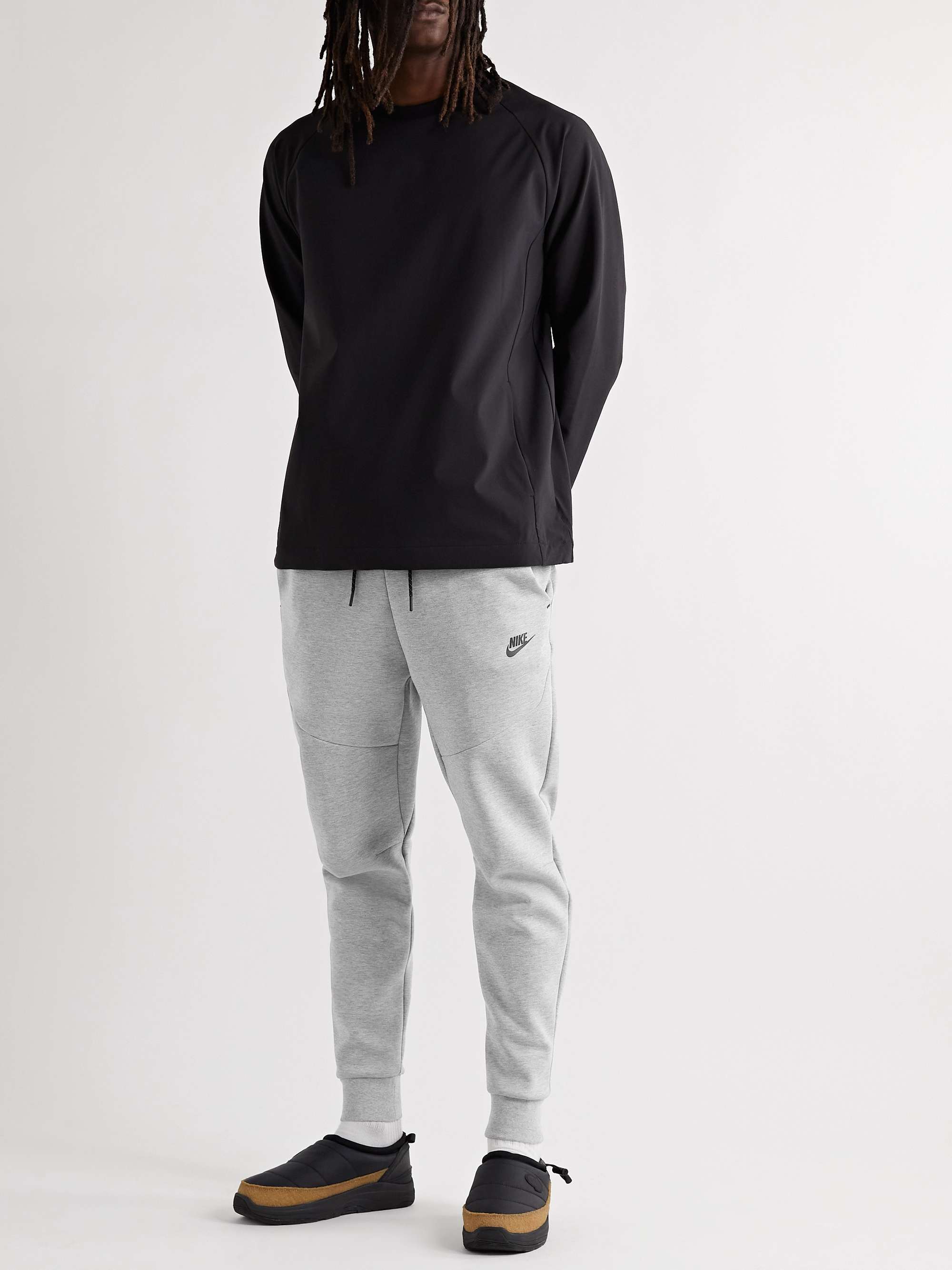 web Munching Concreet NIKE Sportswear Tapered Logo-Print Cotton-Blend Tech-Fleece Sweatpants for  Men | MR PORTER